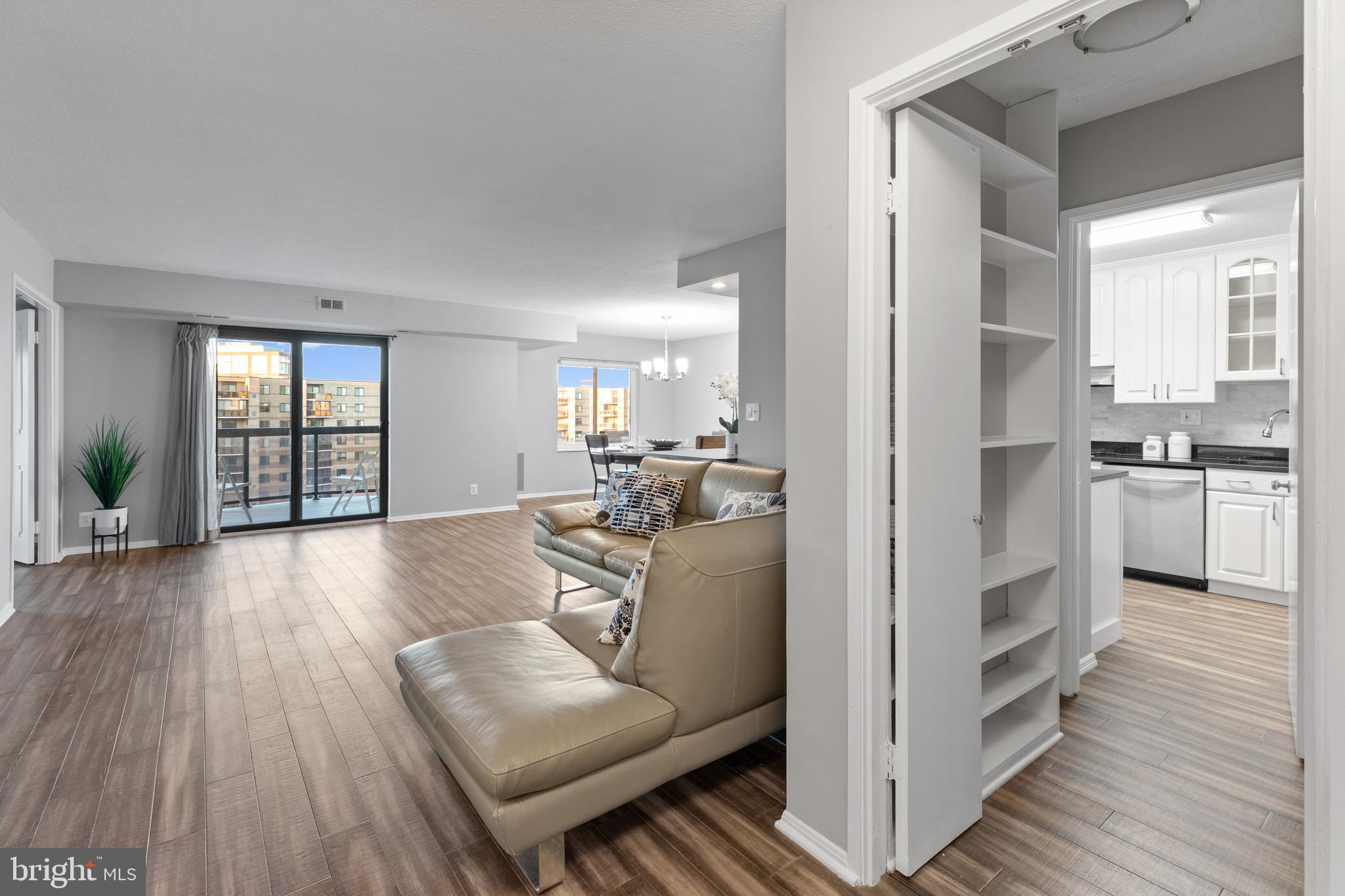 ROTONDA - Residential