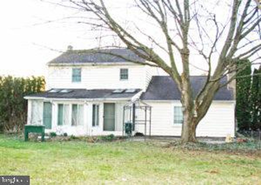 Photo of 5827 VAUGHN RD, EAST PETERSBURG, PA 17520 (MLS # PALA2031948)