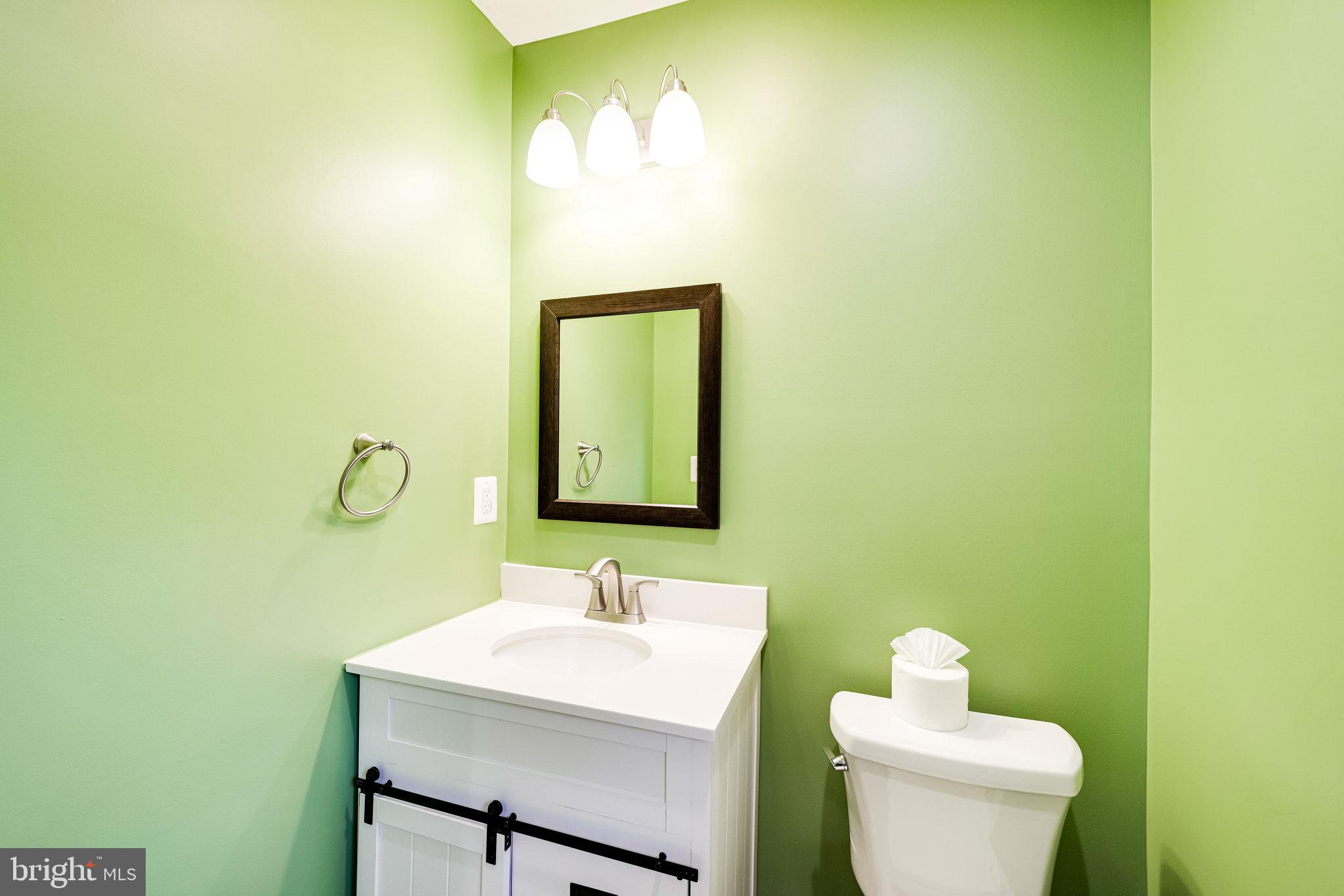 SUNSET MANOR - Residential Lease