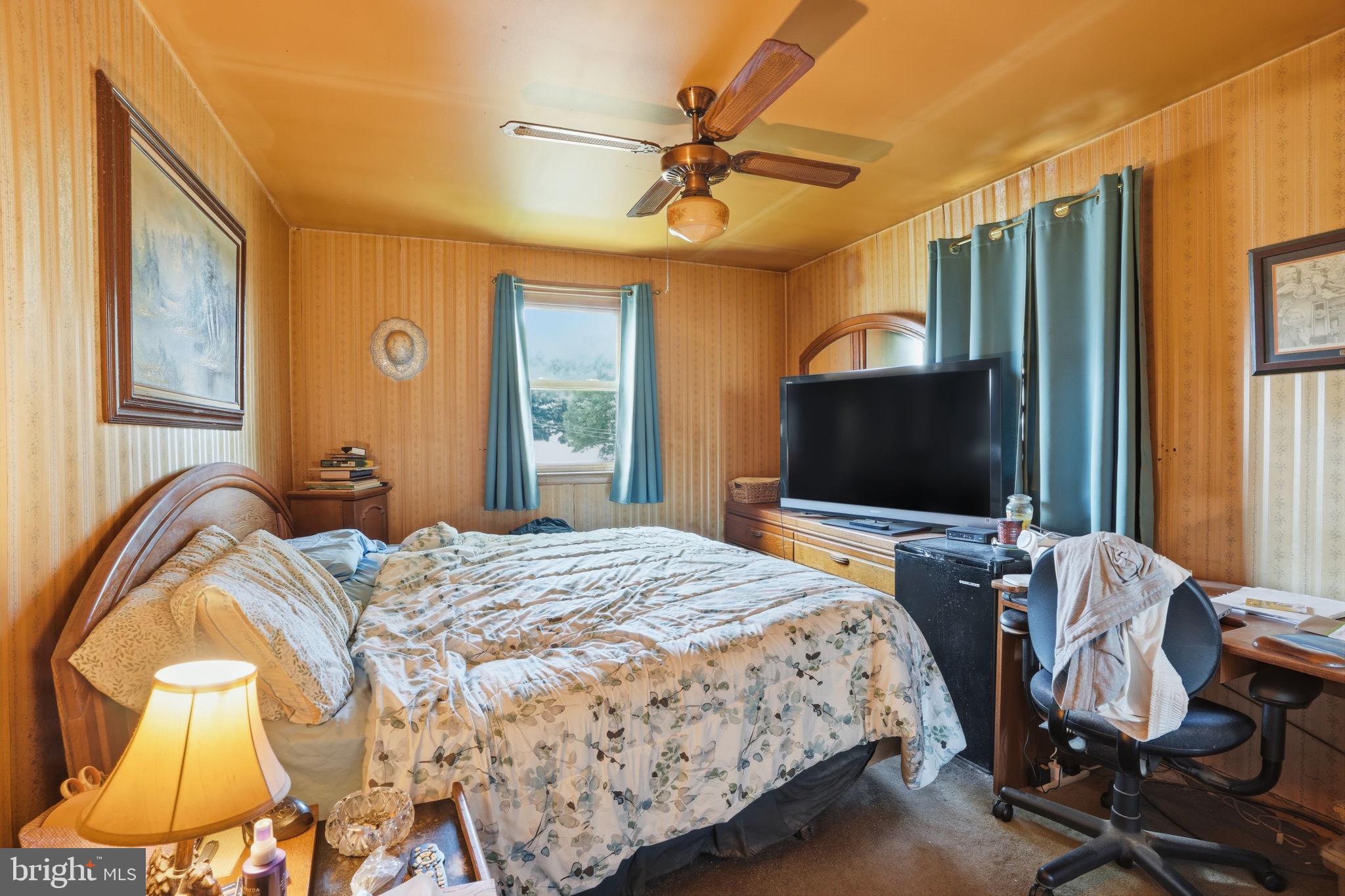 FEASTERVILLE HGTS - Residential