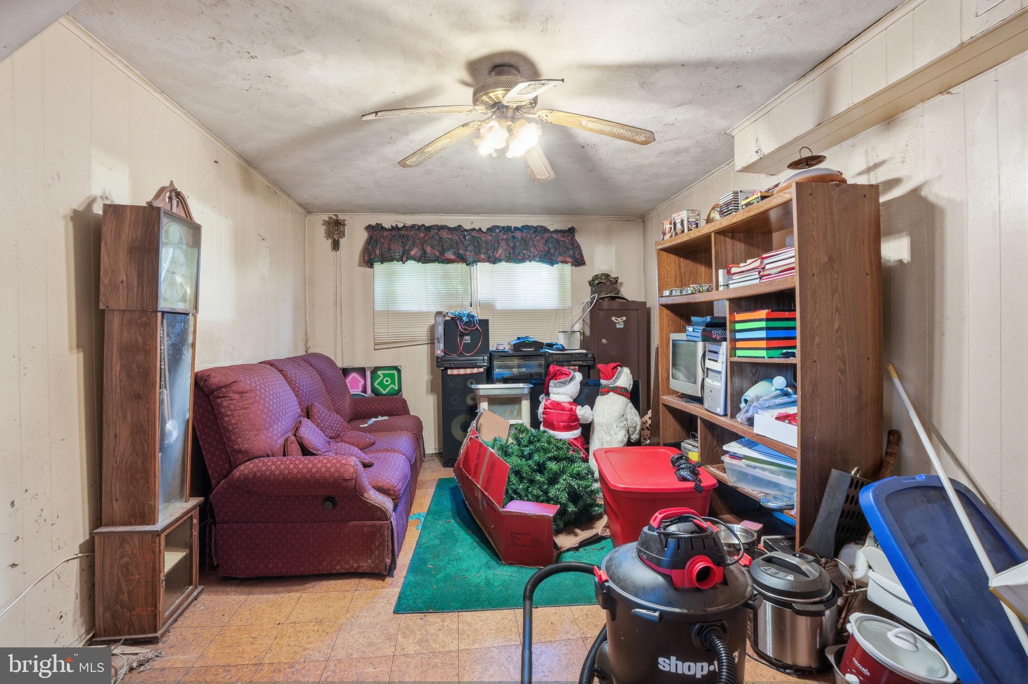 FEASTERVILLE HGTS - Residential