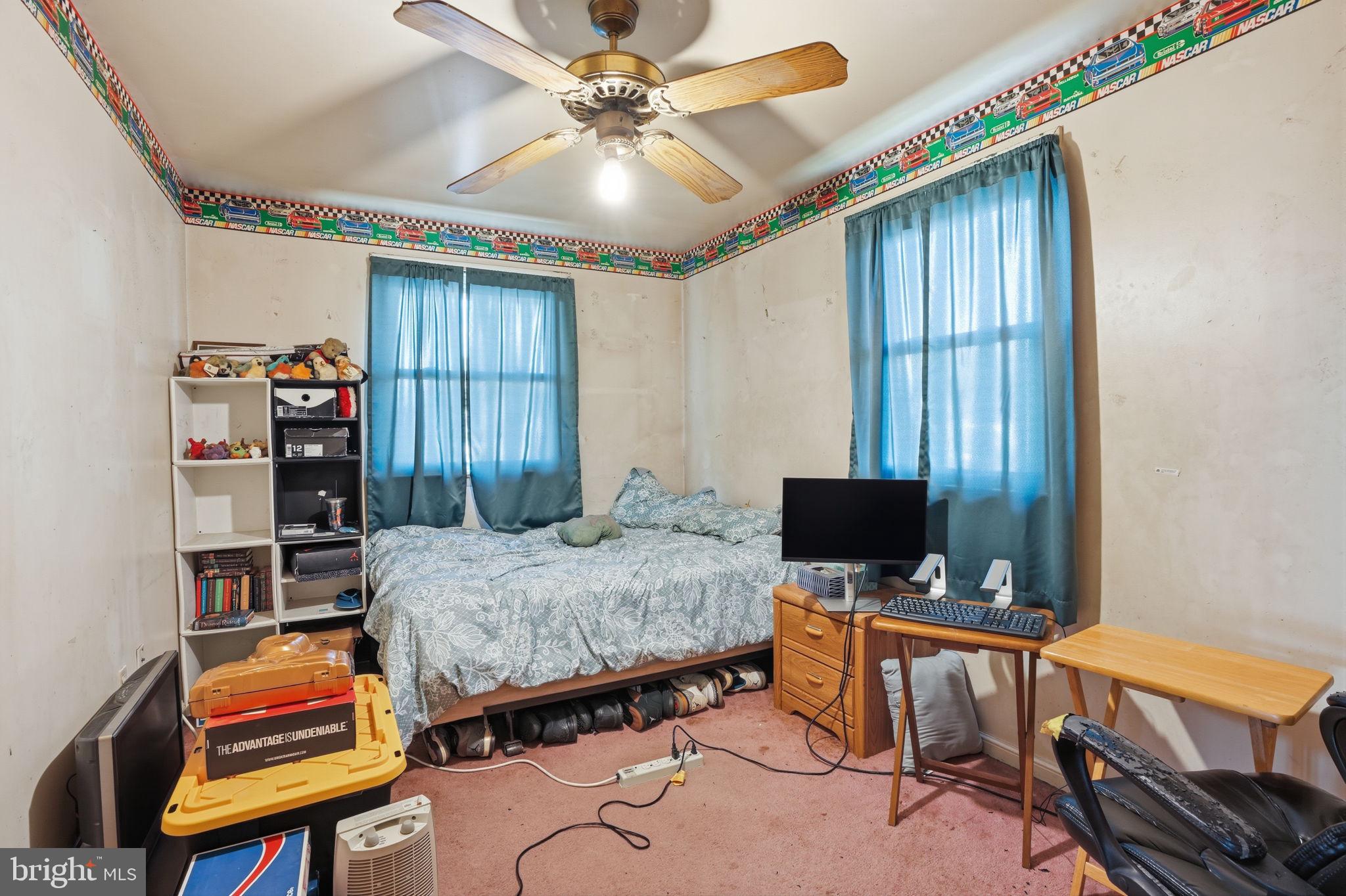 FEASTERVILLE HGTS - Residential
