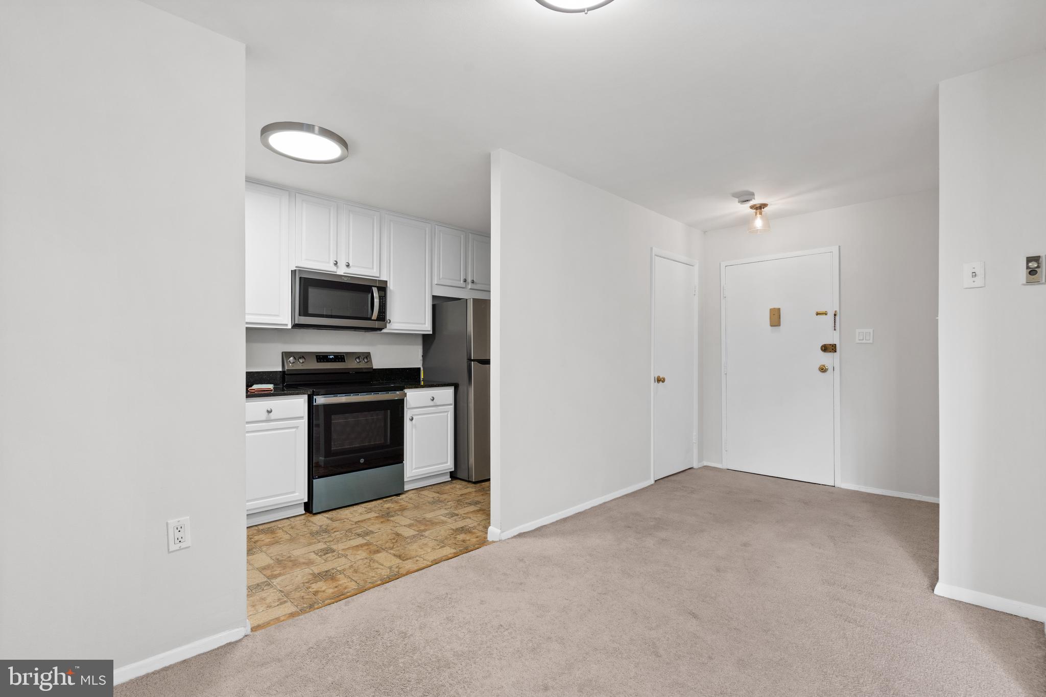 BARCROFT HILLS - Residential