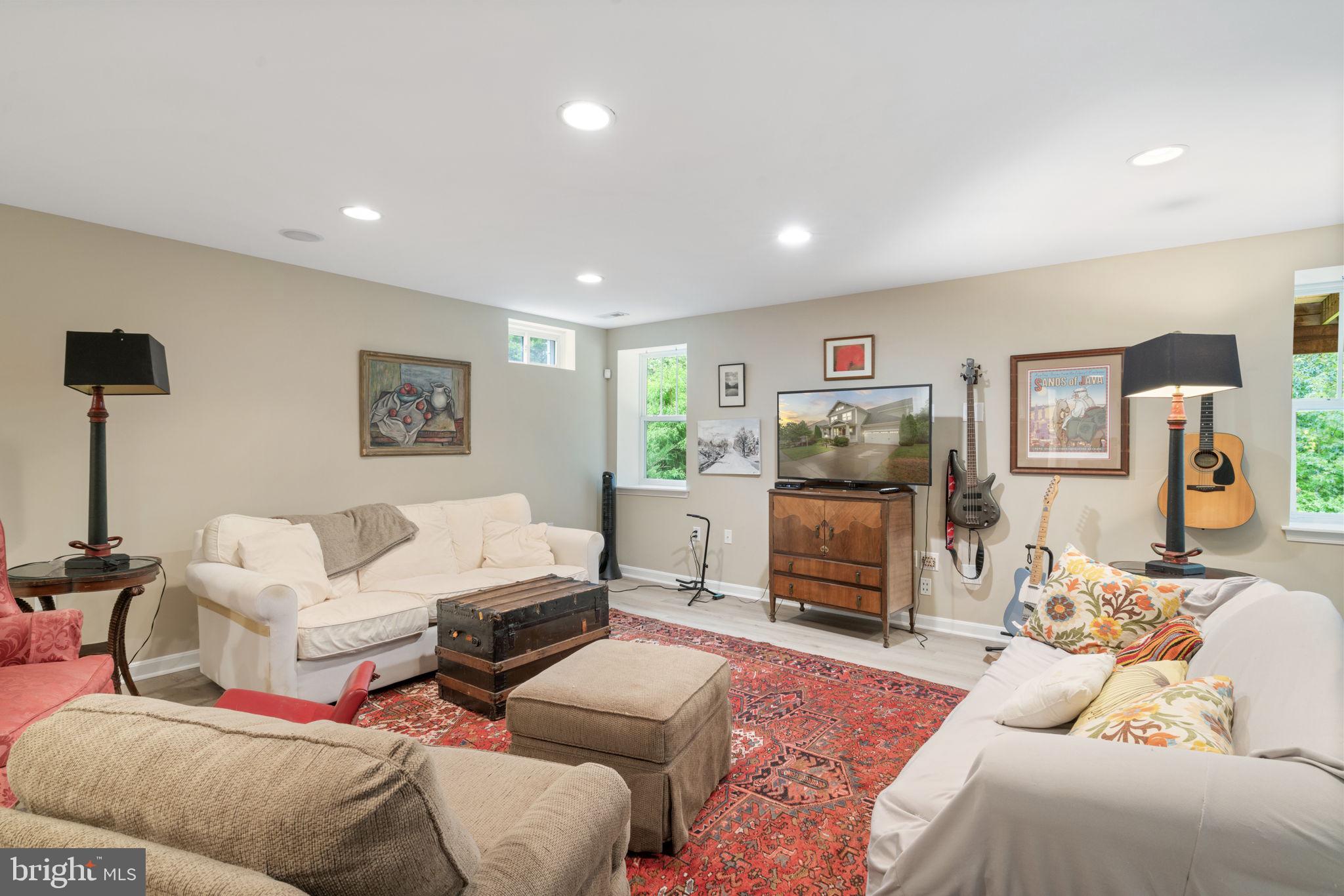 VILLAGE OF IDLEWILD - Residential