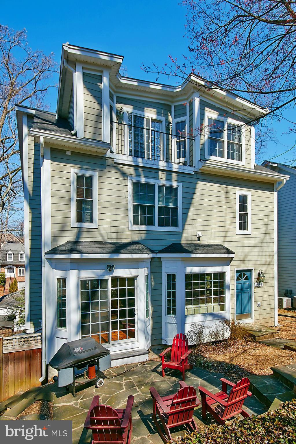 MAYWOOD - Residential