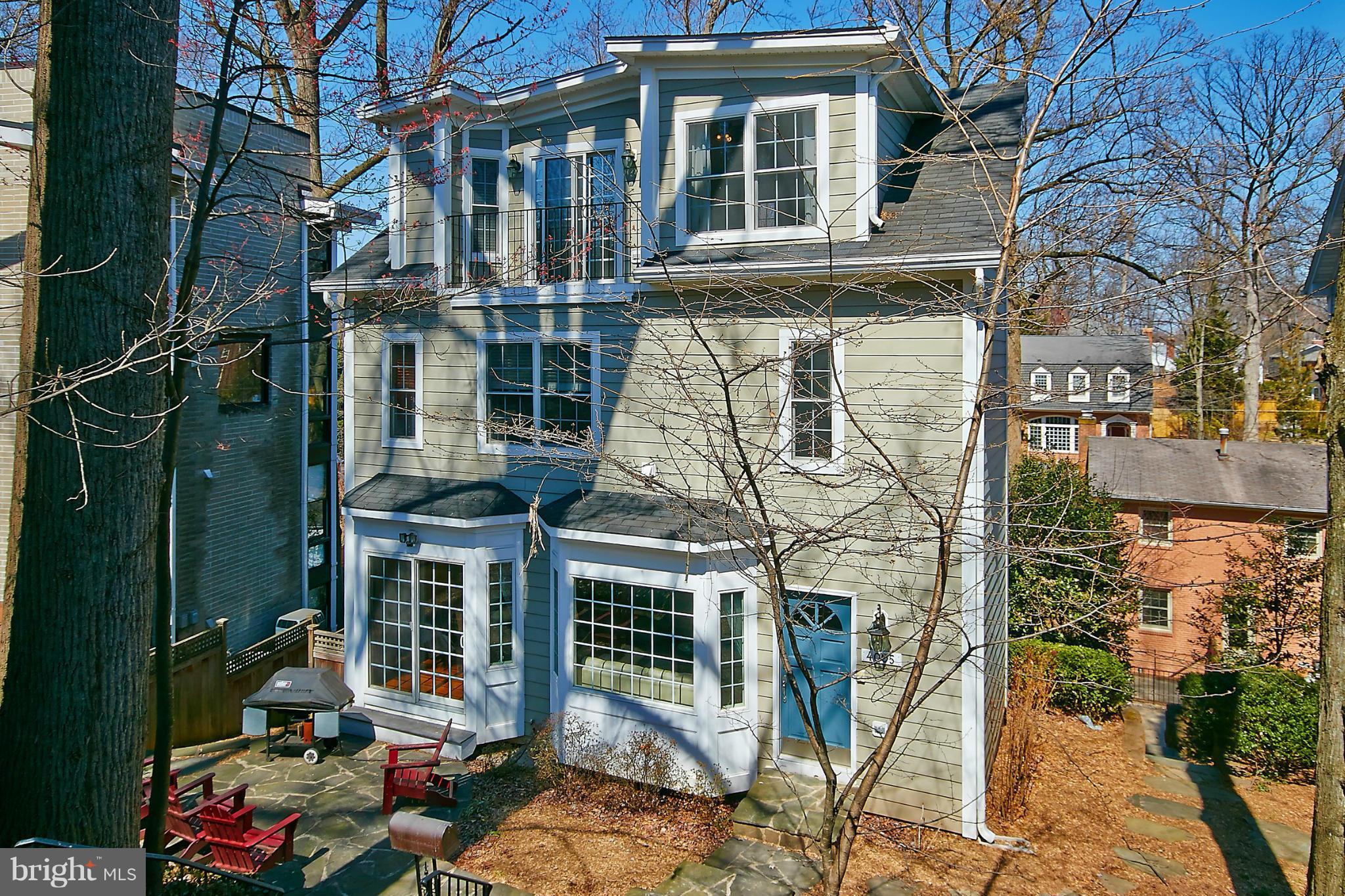 MAYWOOD - Residential