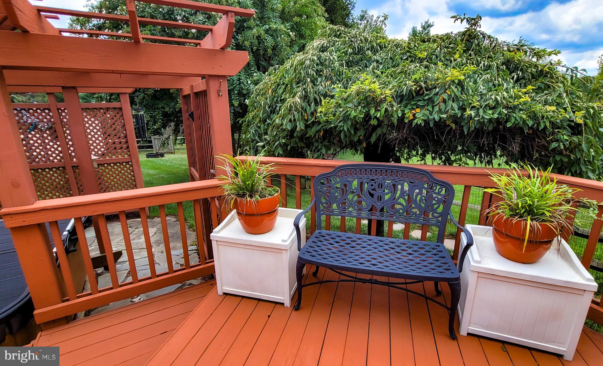 WHITTIER POND - Residential