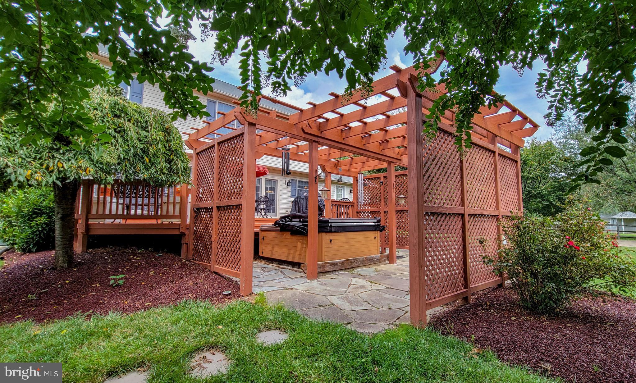 WHITTIER POND - Residential