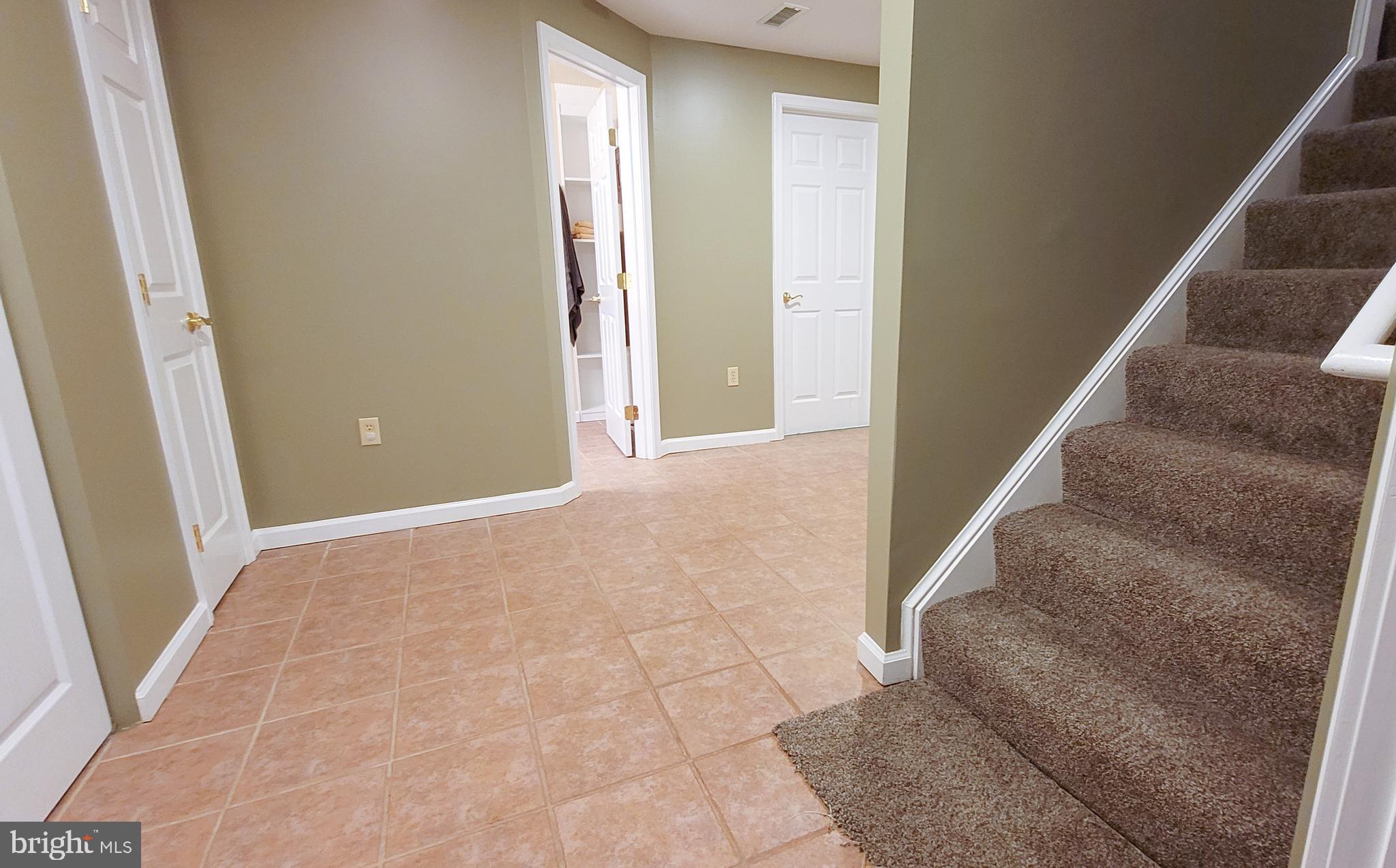 WHITTIER POND - Residential