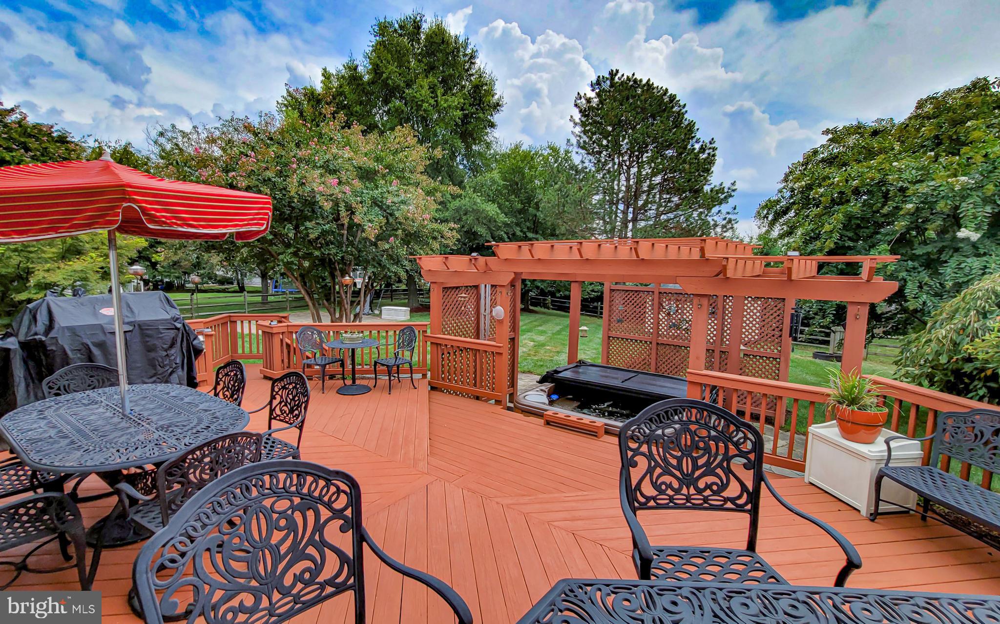 WHITTIER POND - Residential