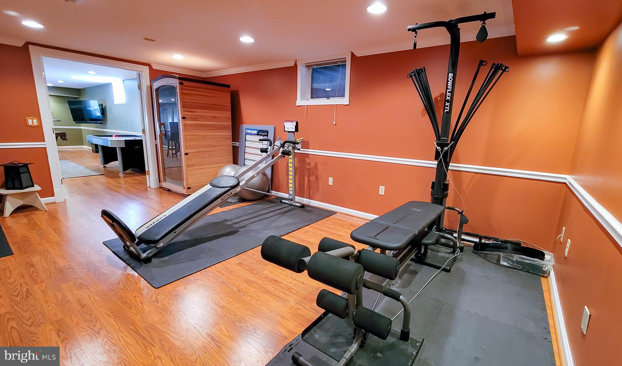 WHITTIER POND - Residential