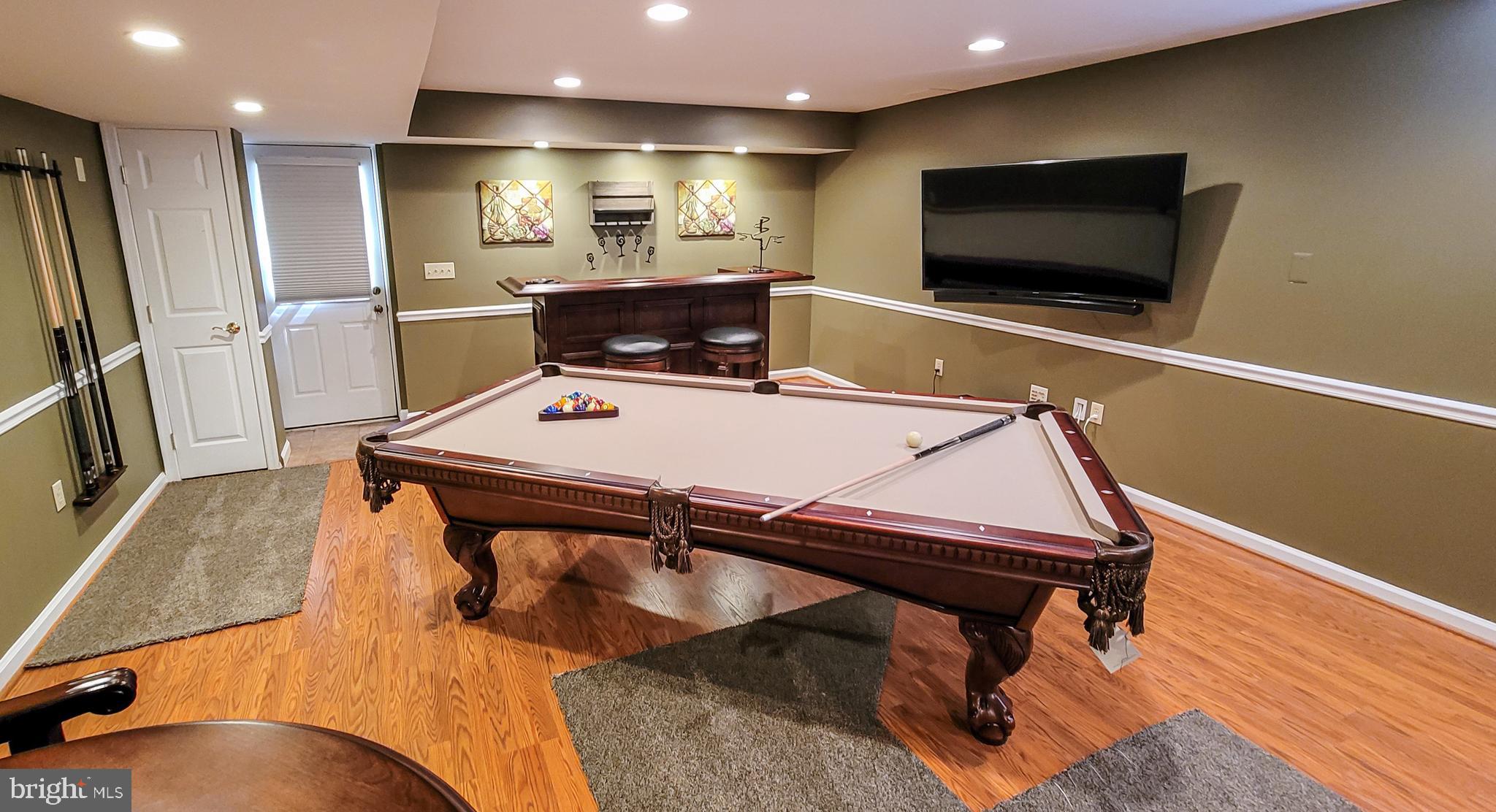 WHITTIER POND - Residential