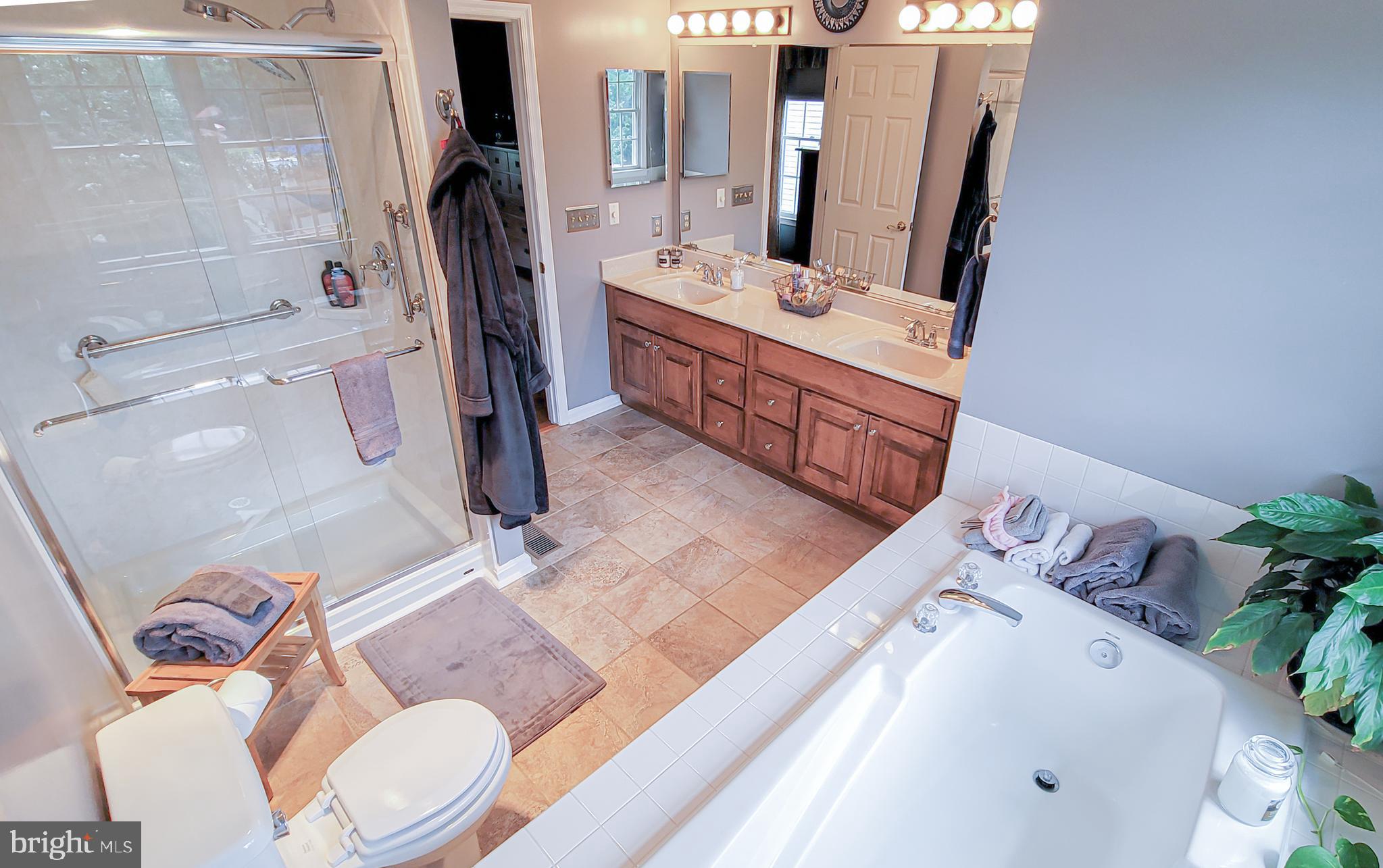 WHITTIER POND - Residential