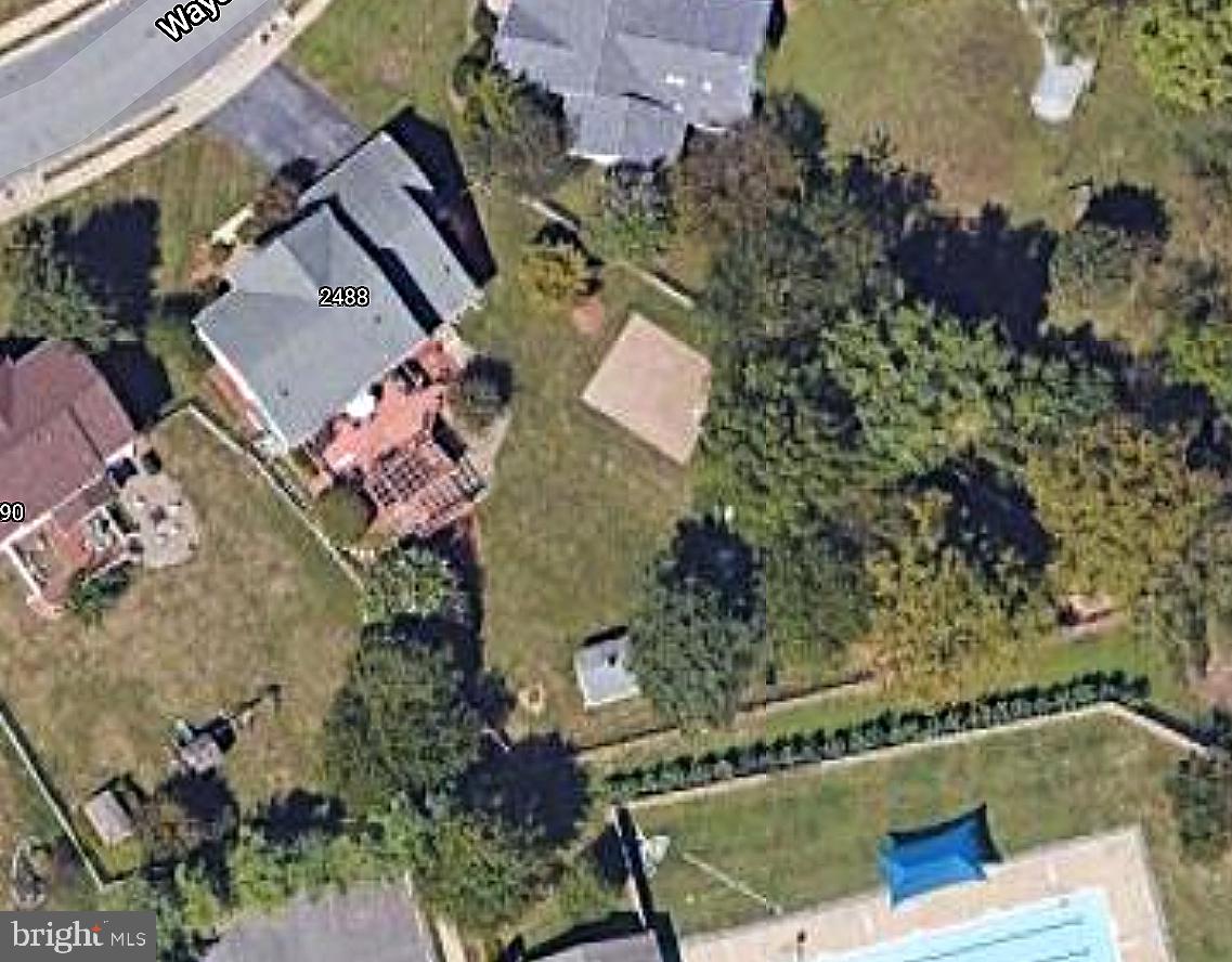 WHITTIER POND - Residential