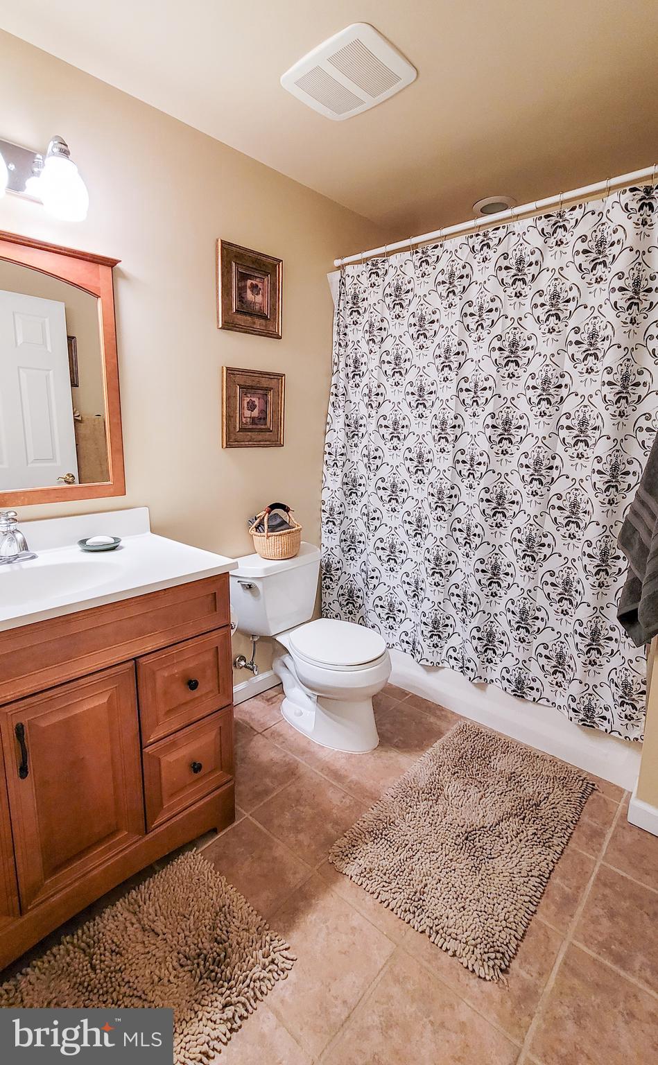 WHITTIER POND - Residential