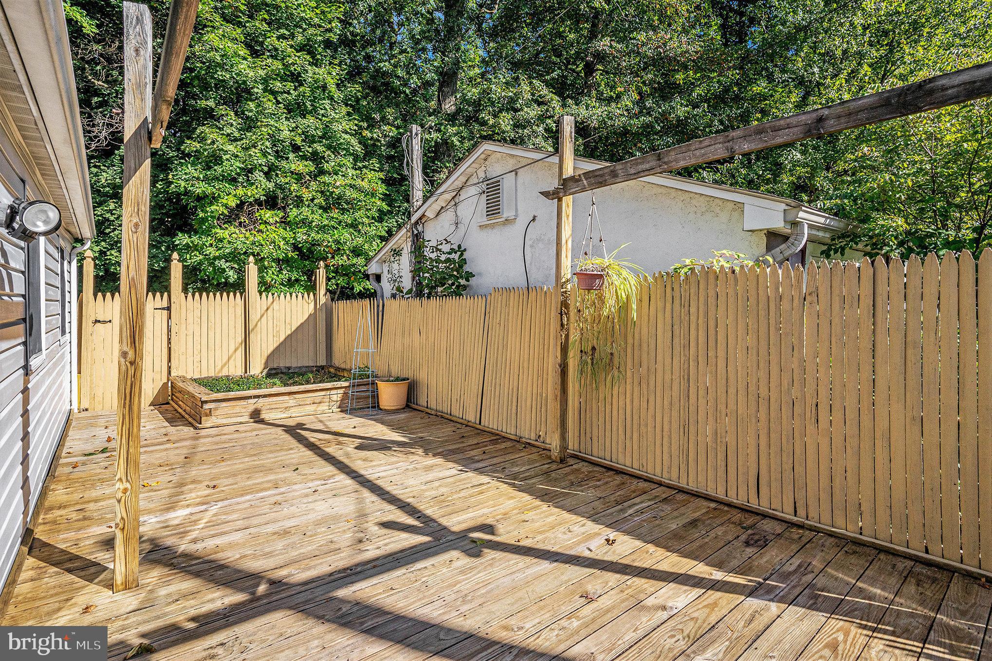 WHITELAND HILLS - Residential