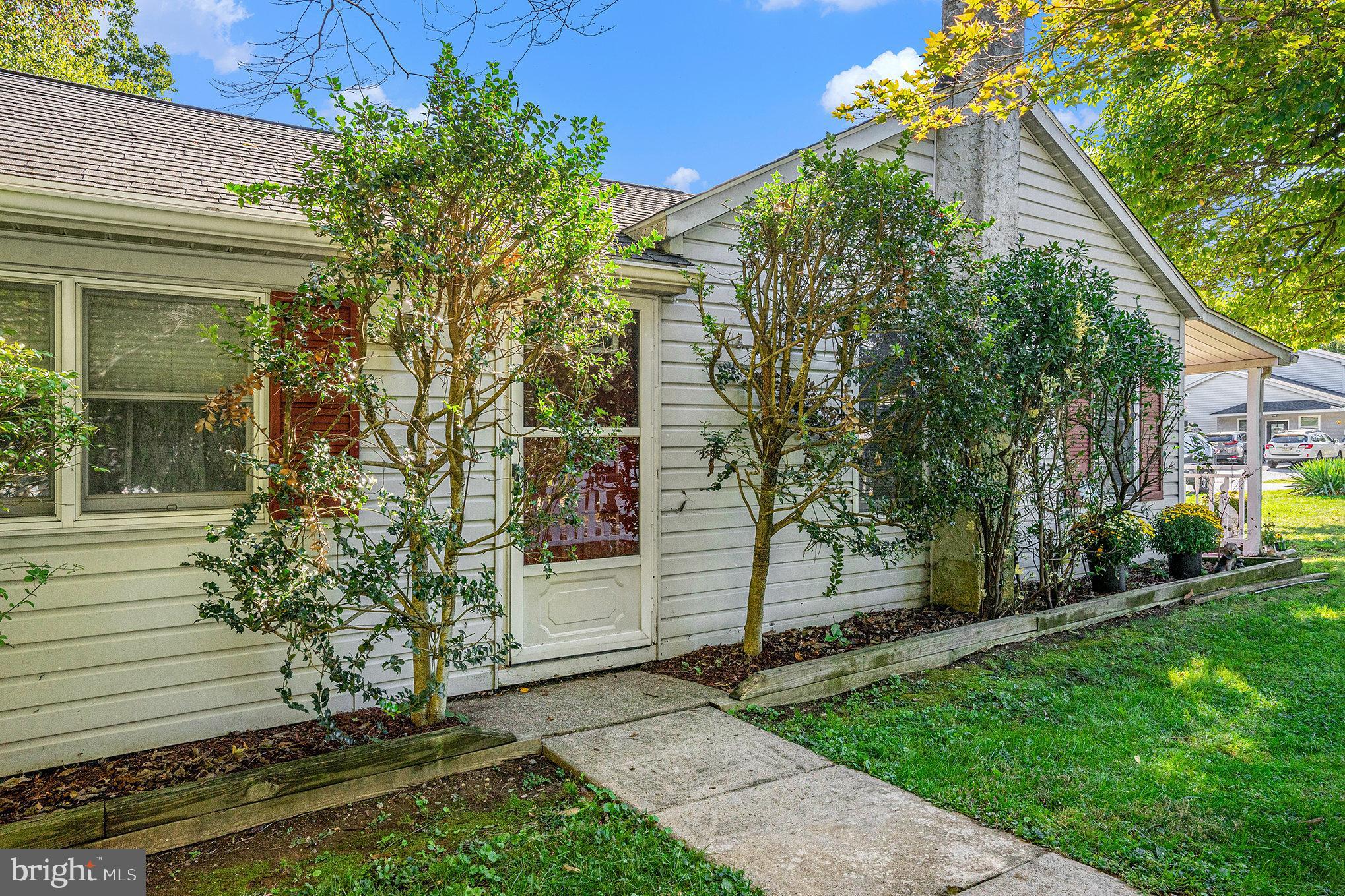 WHITELAND HILLS - Residential