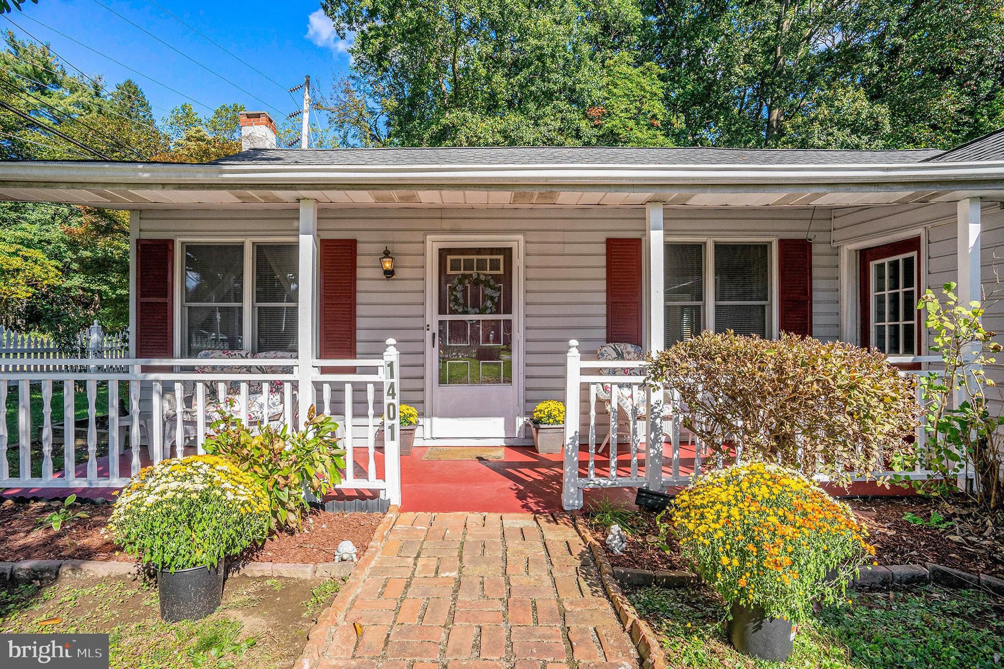 WHITELAND HILLS - Residential