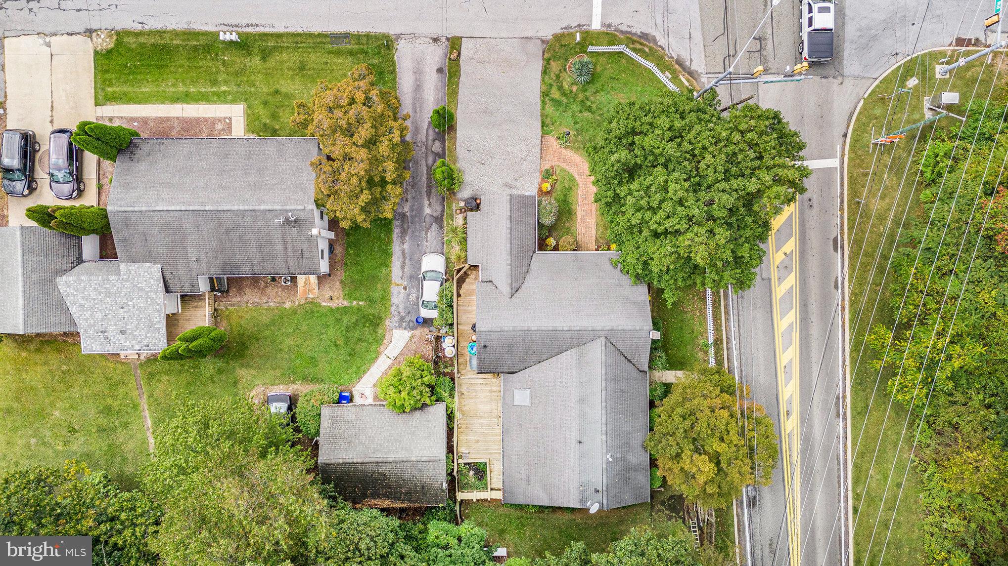 WHITELAND HILLS - Residential