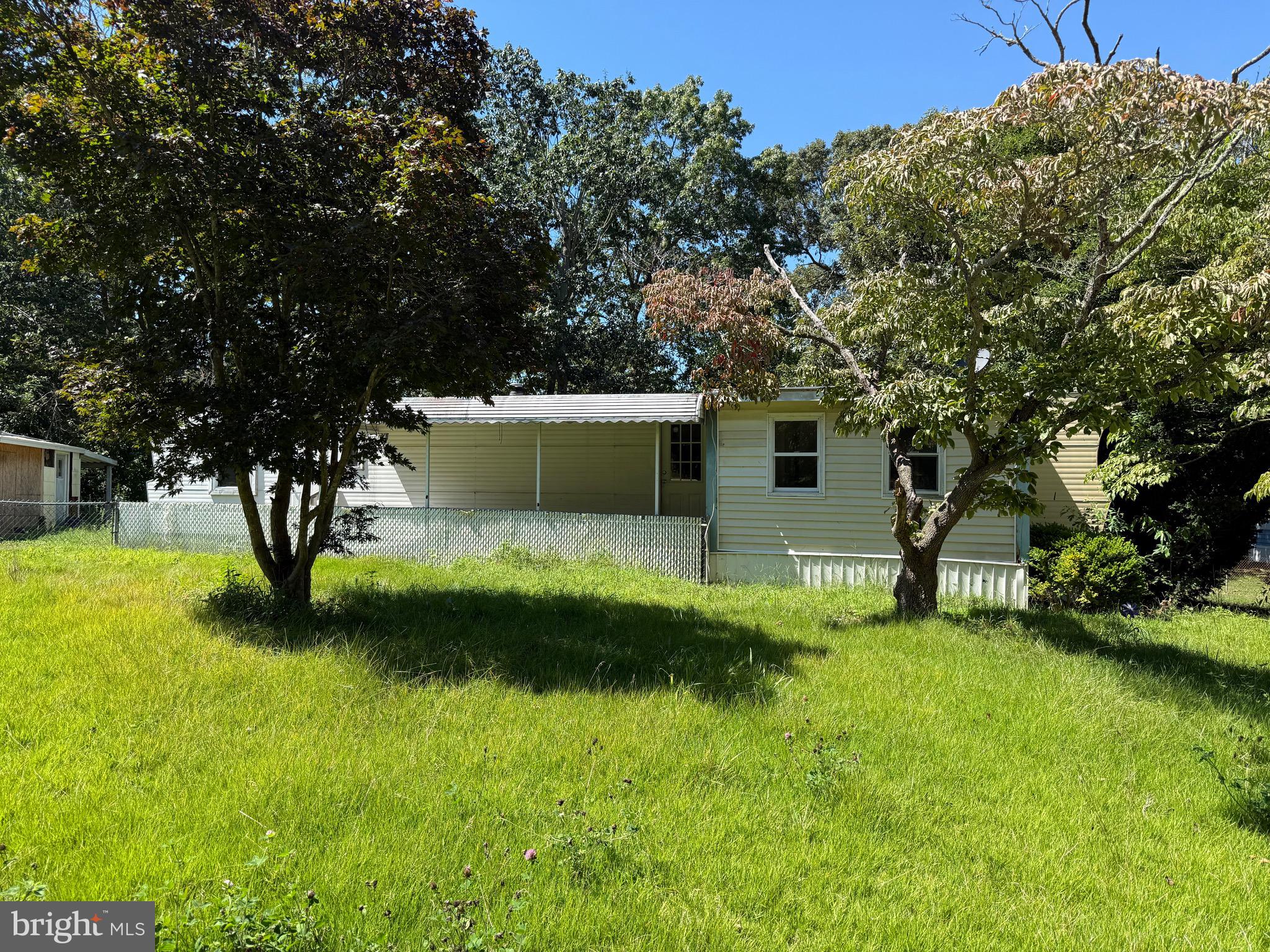 401 ROBIN ROAD
