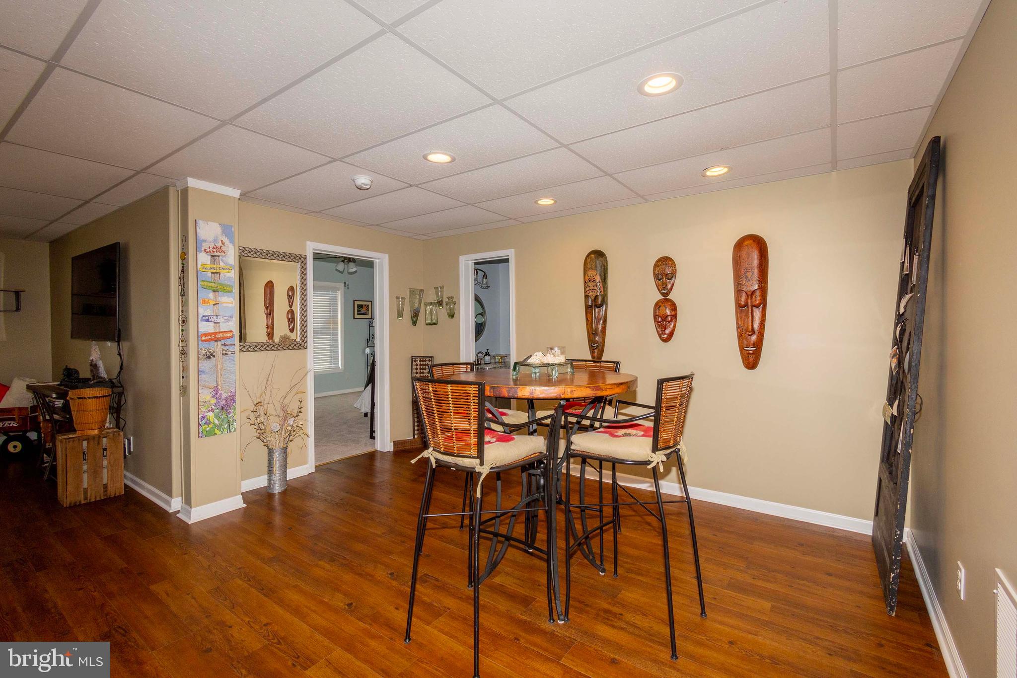 OAK LANDING - Residential