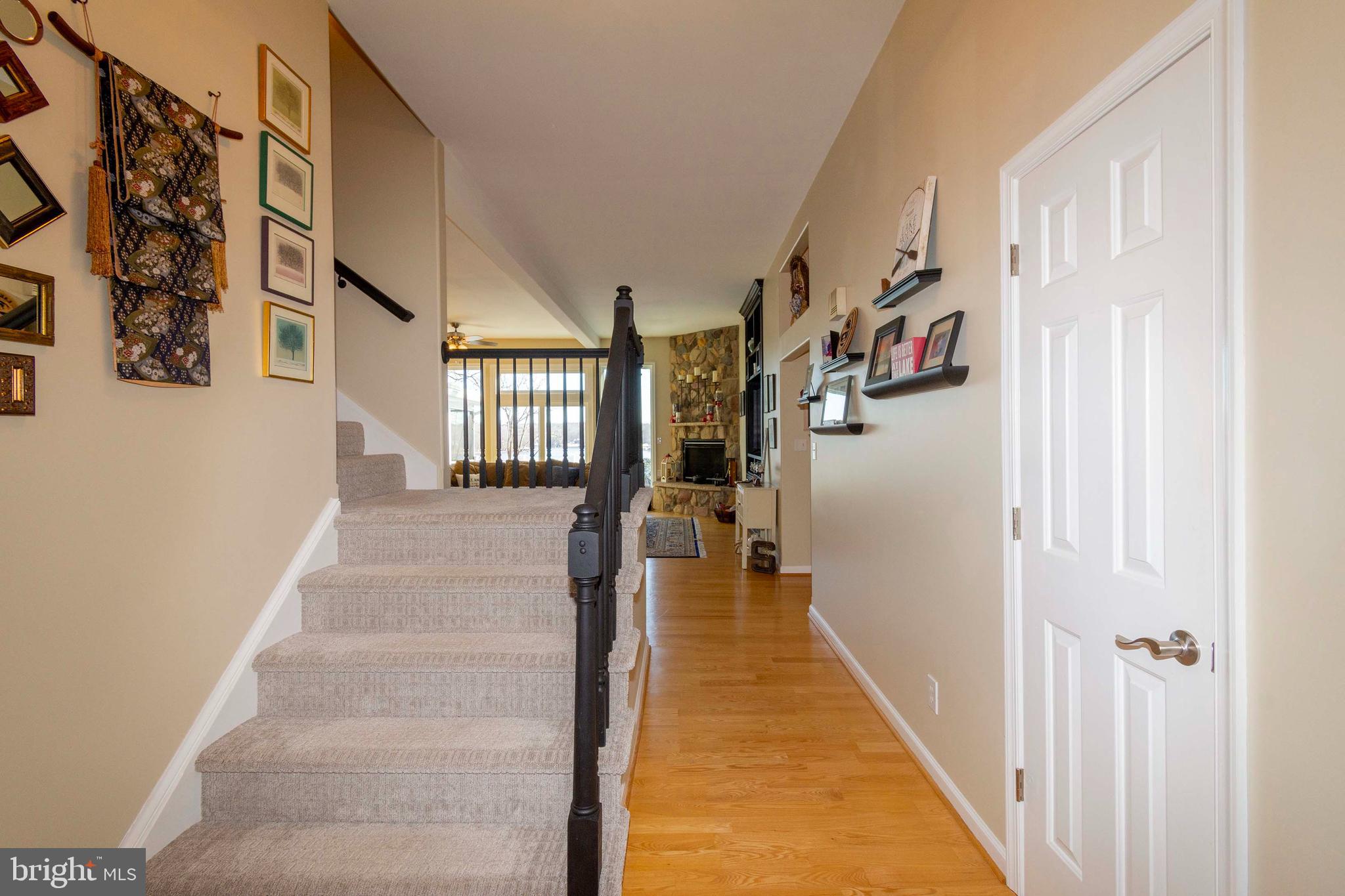 OAK LANDING - Residential