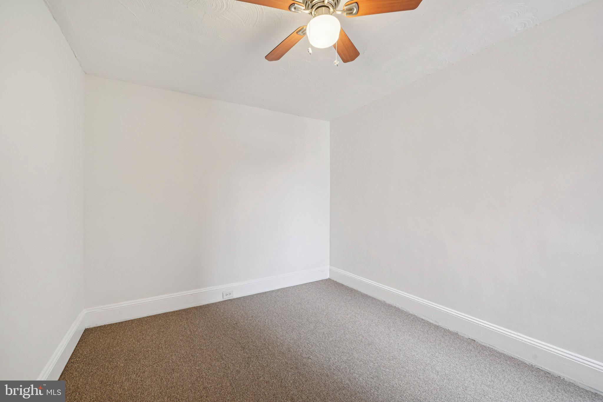 UNIVERSITY CITY - Residential