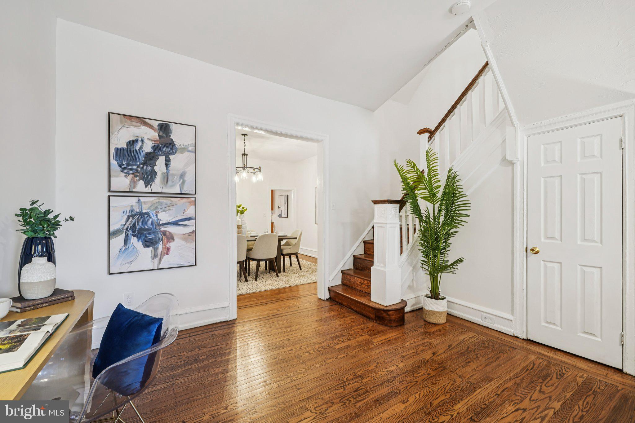 UNIVERSITY CITY - Residential