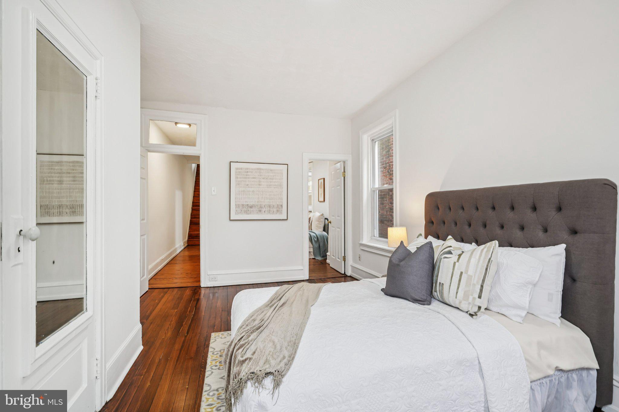 UNIVERSITY CITY - Residential