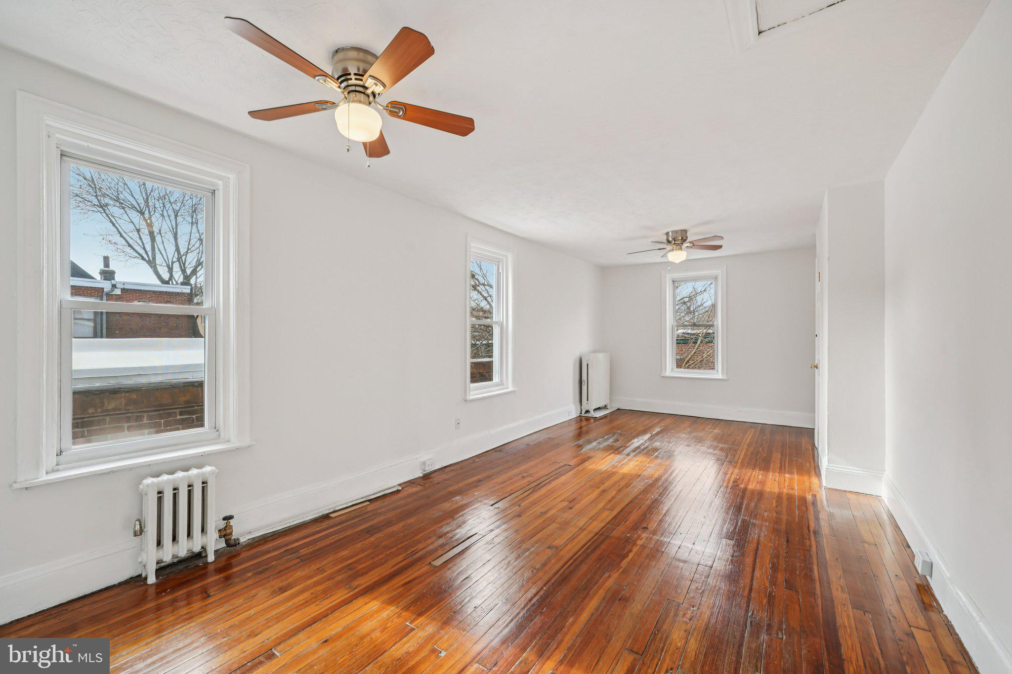 UNIVERSITY CITY - Residential