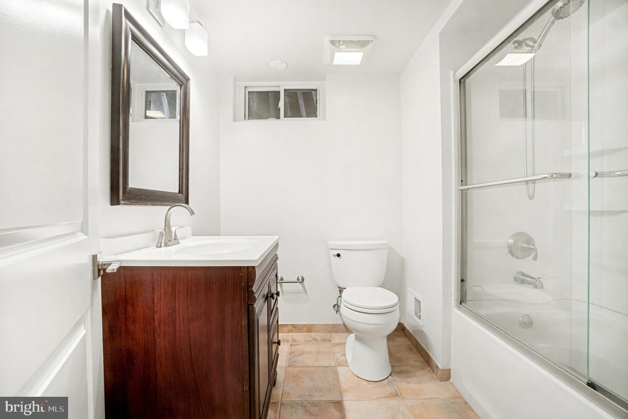 HUNGERFORD - Residential