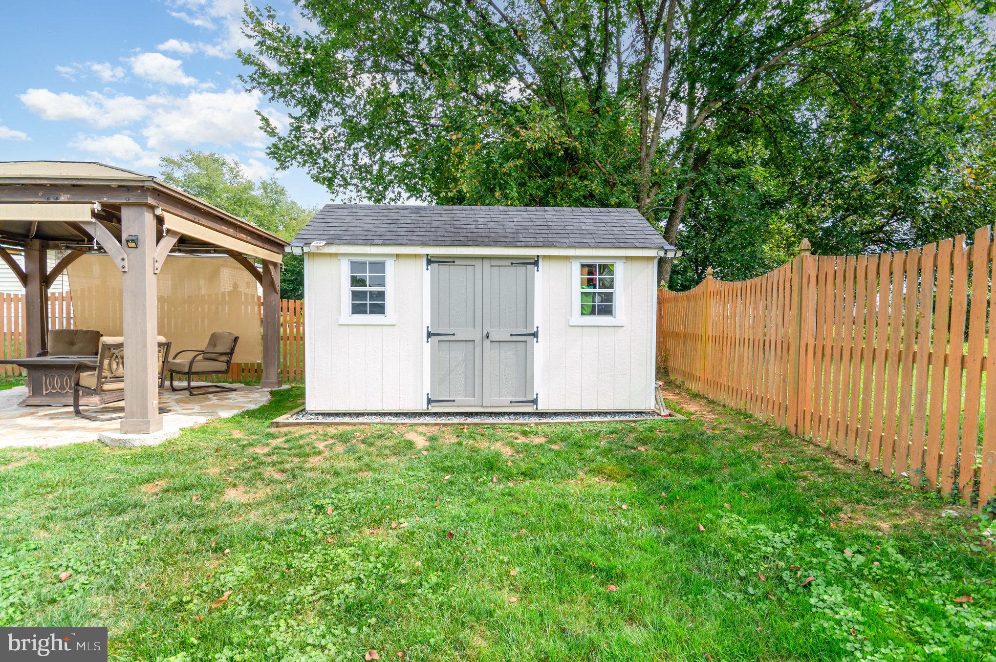 HUNGERFORD - Residential