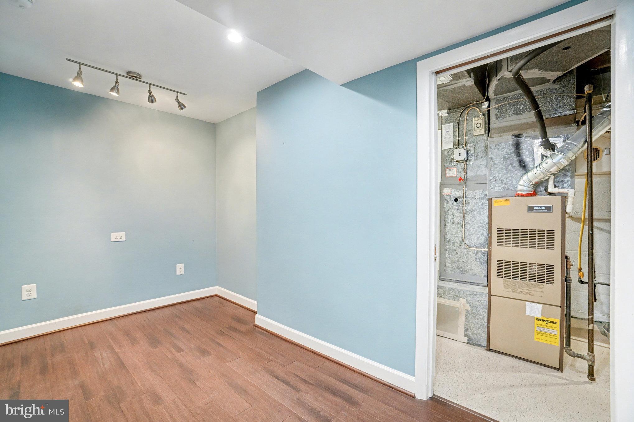 HUNGERFORD - Residential