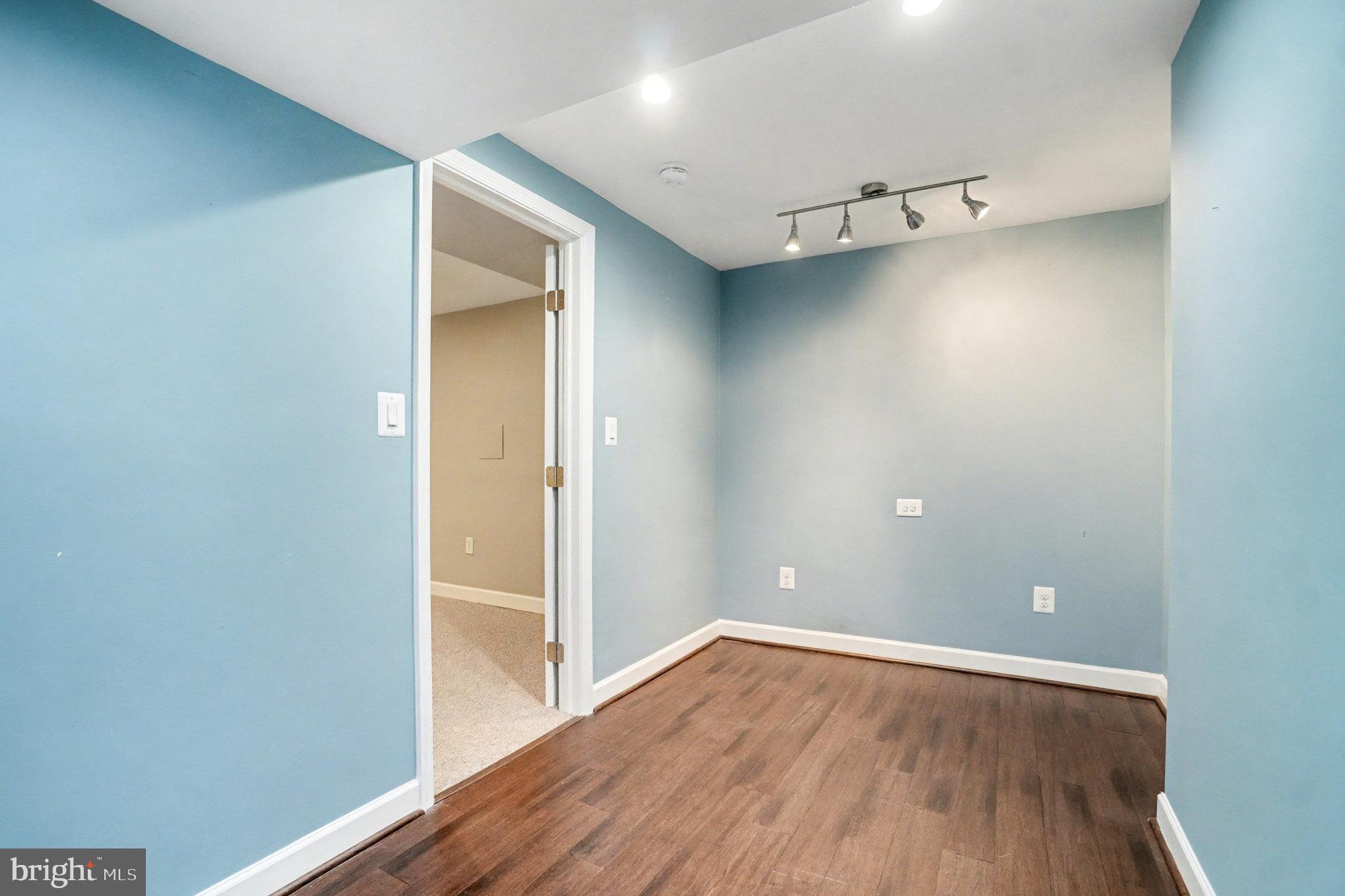 HUNGERFORD - Residential