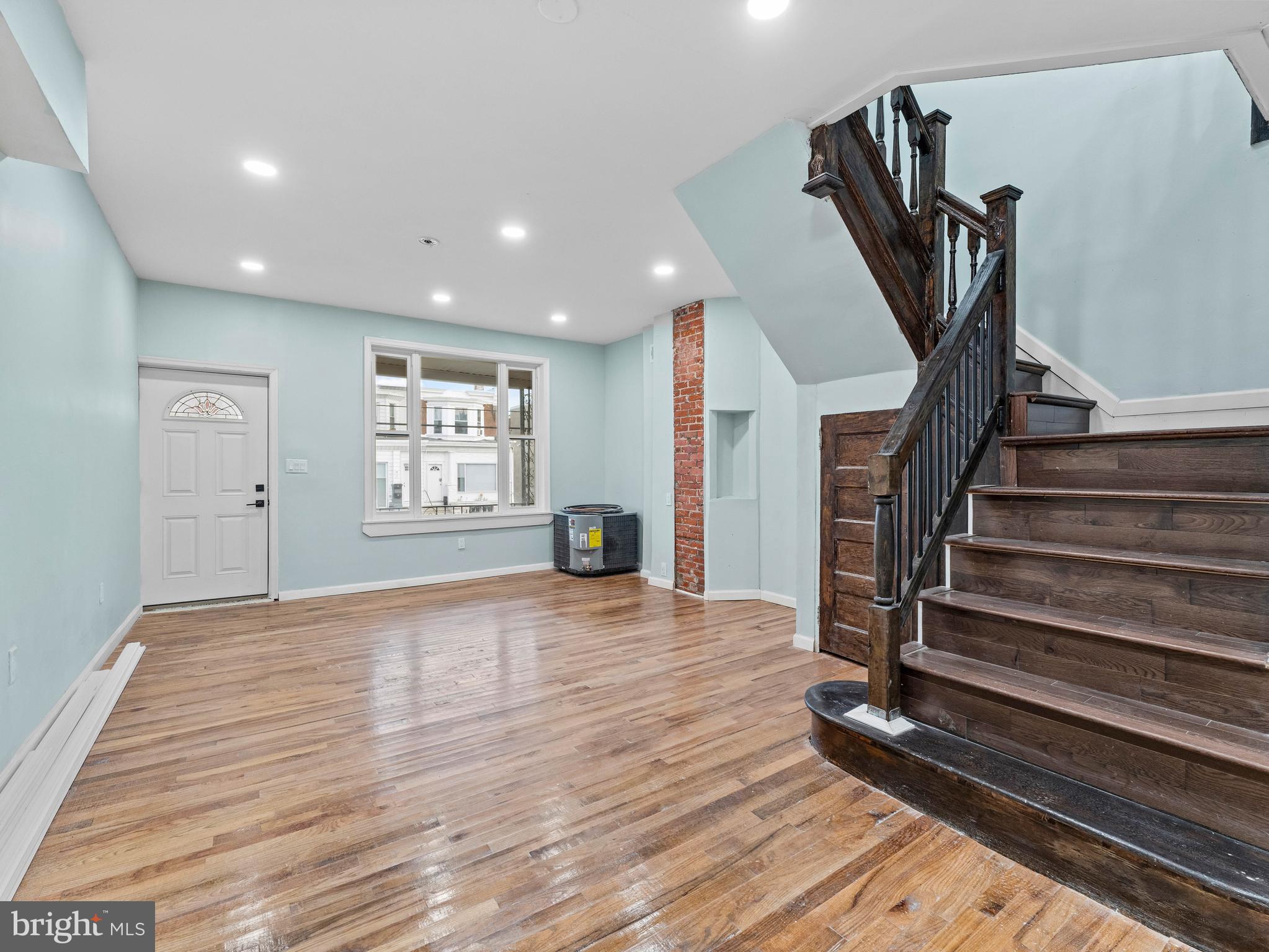 COBBS CREEK - Residential