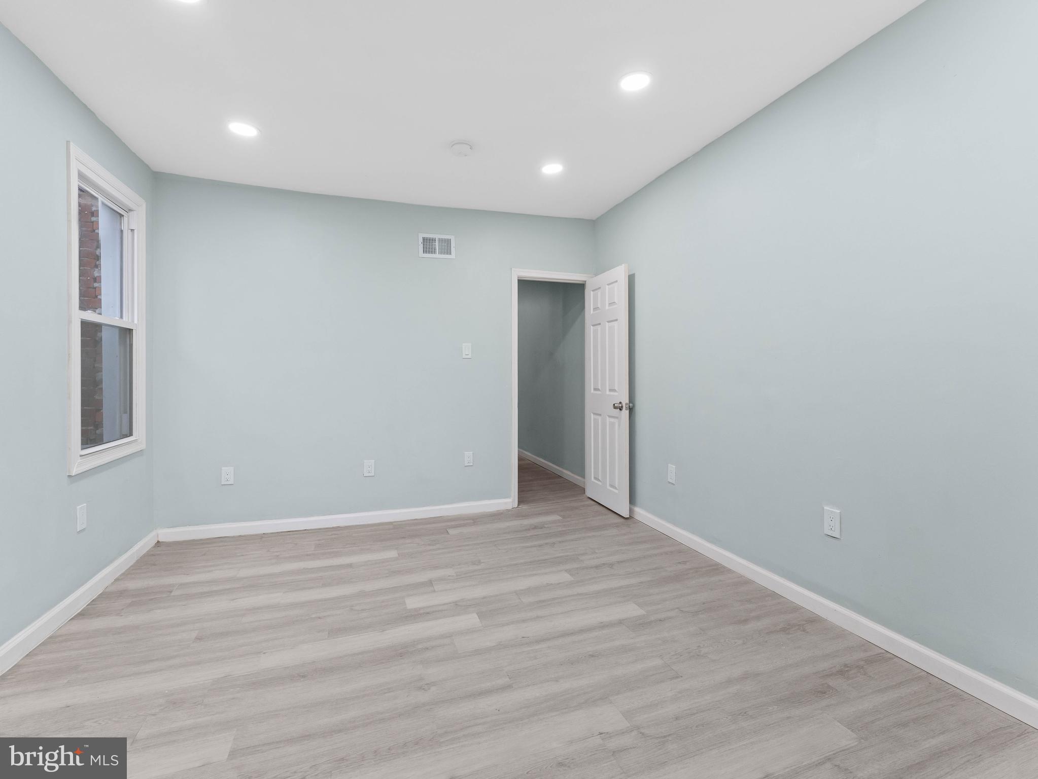 COBBS CREEK - Residential