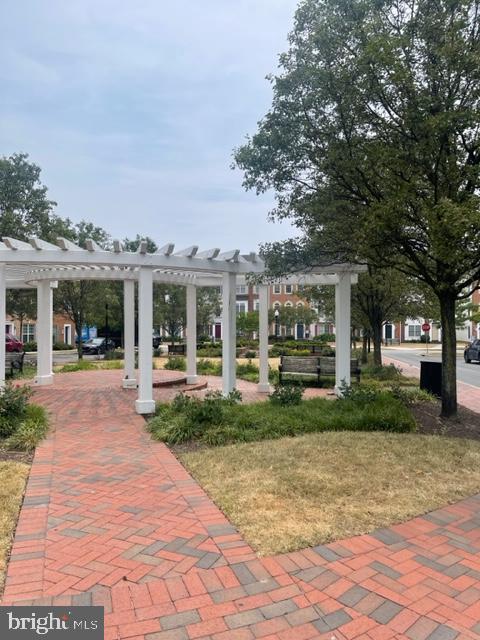 CAMDEN CROSSING - Residential