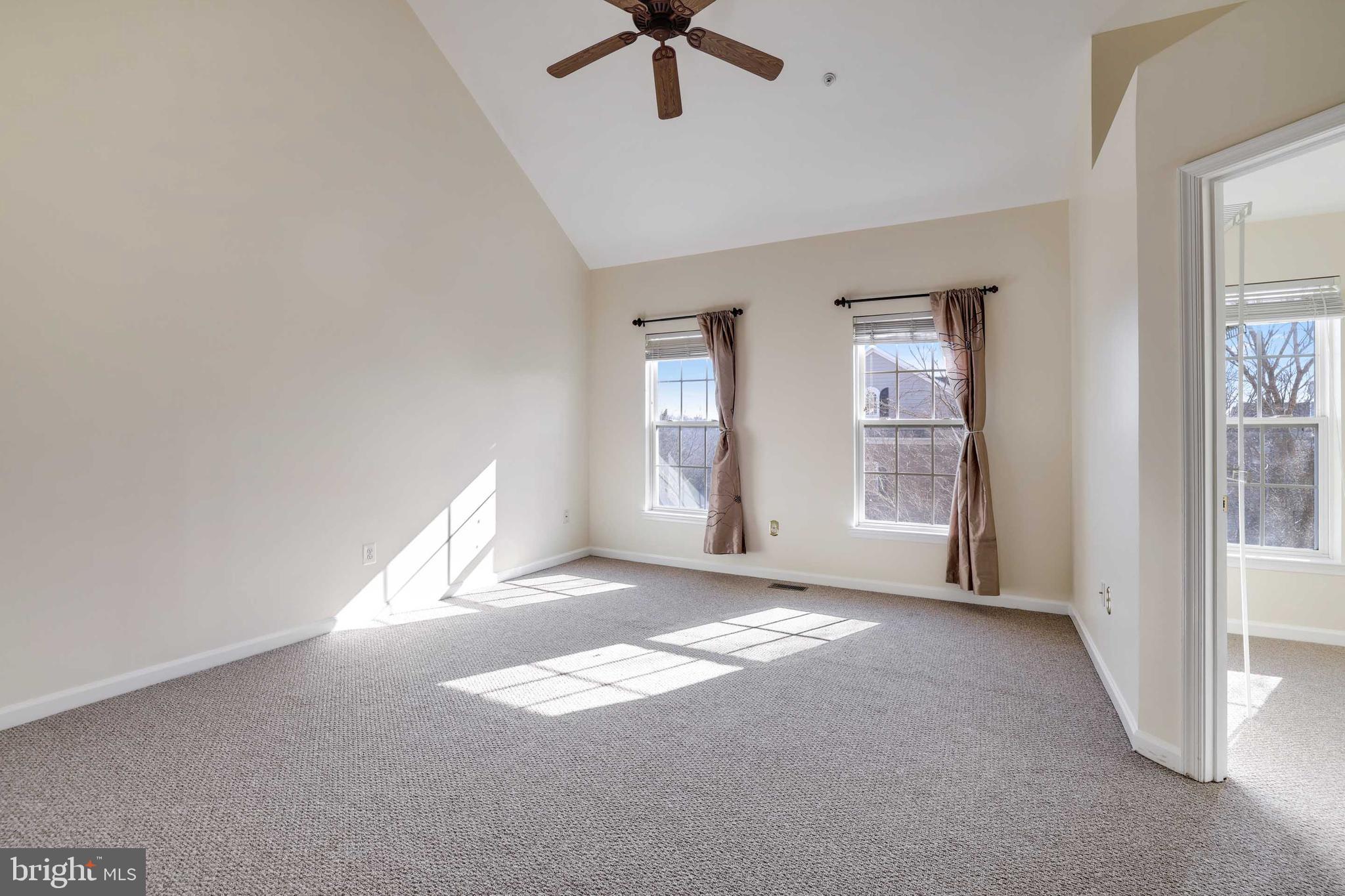 LAKELANDS - Residential Lease