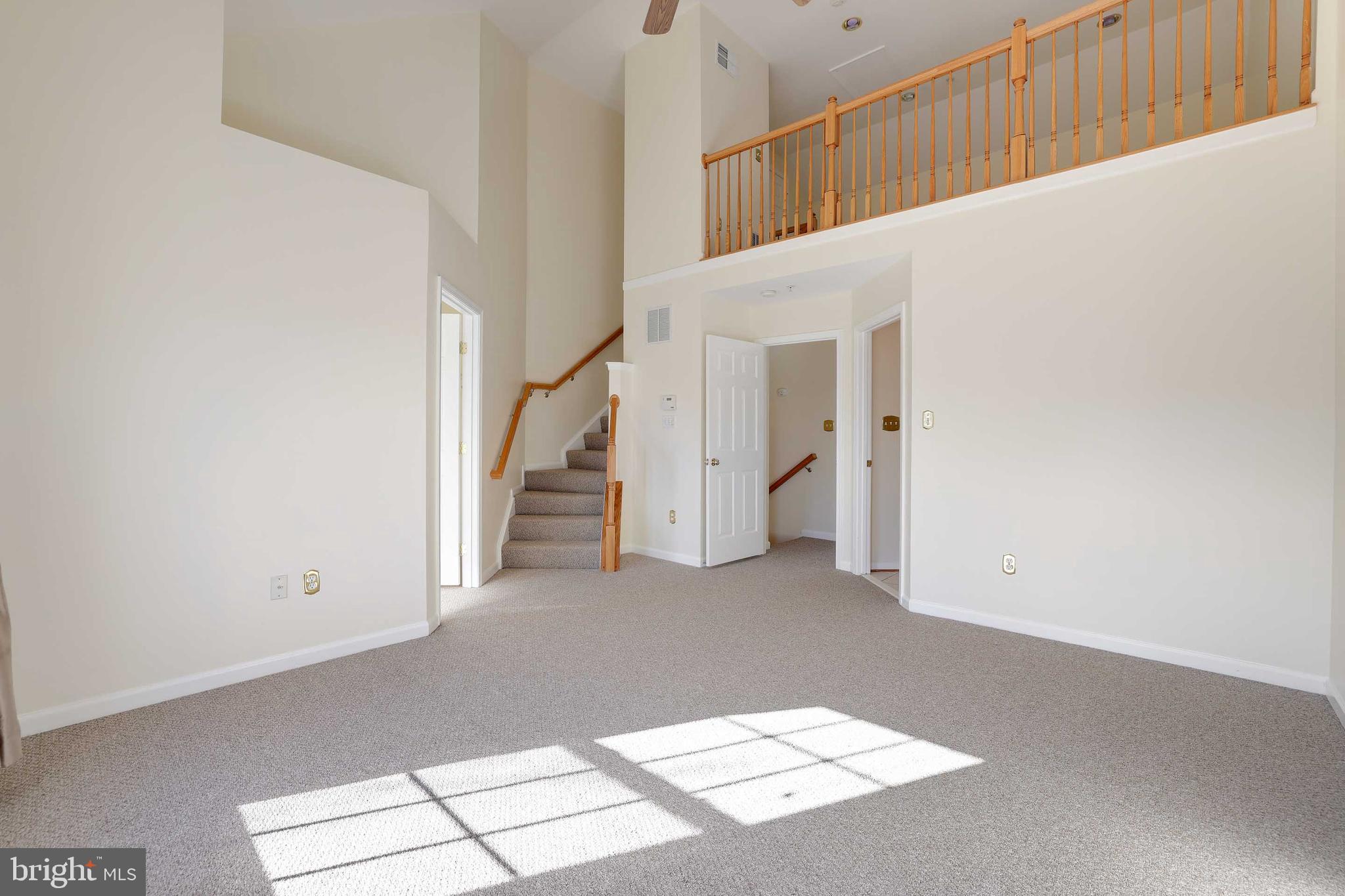 LAKELANDS - Residential Lease