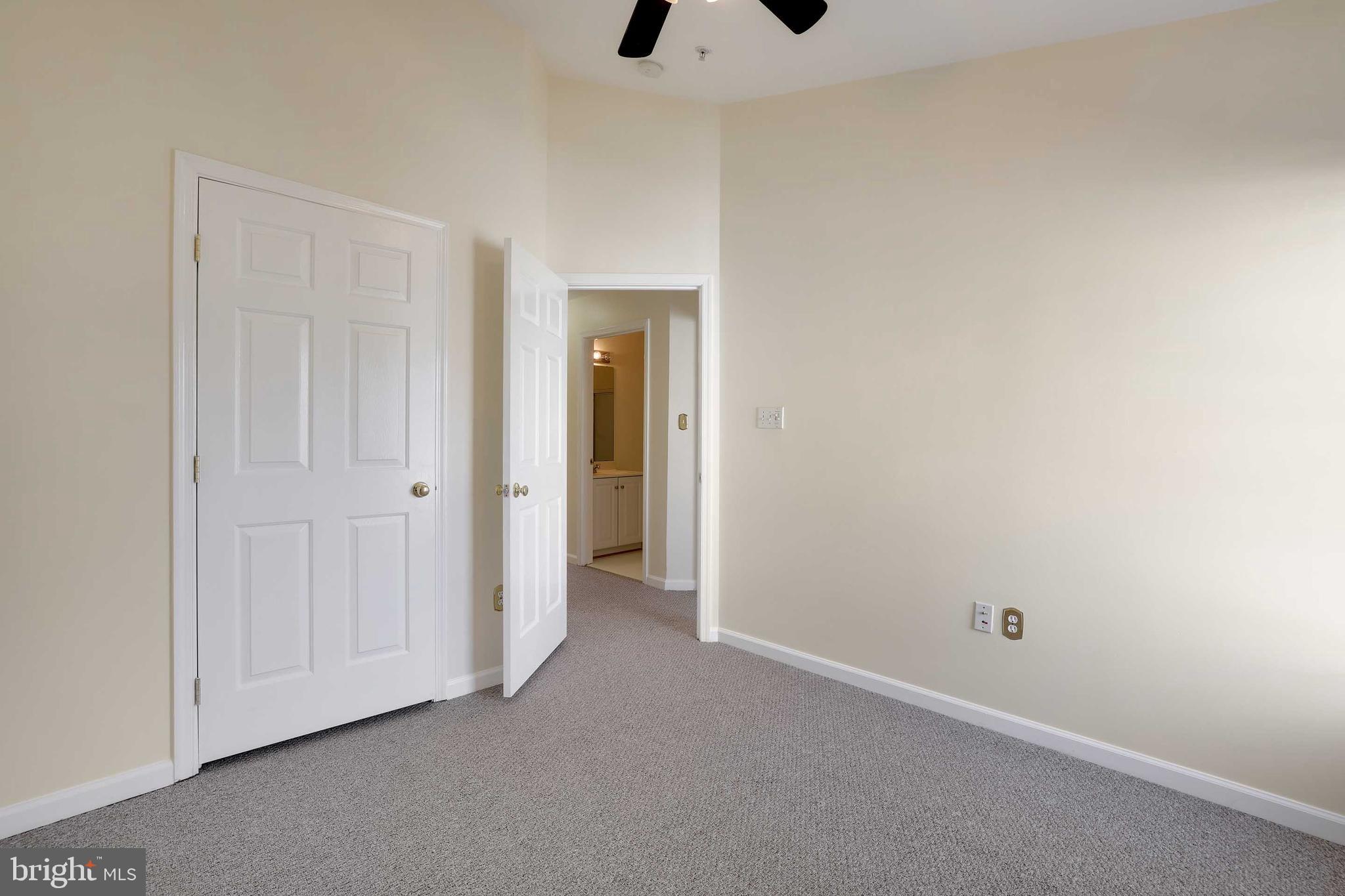 LAKELANDS - Residential Lease