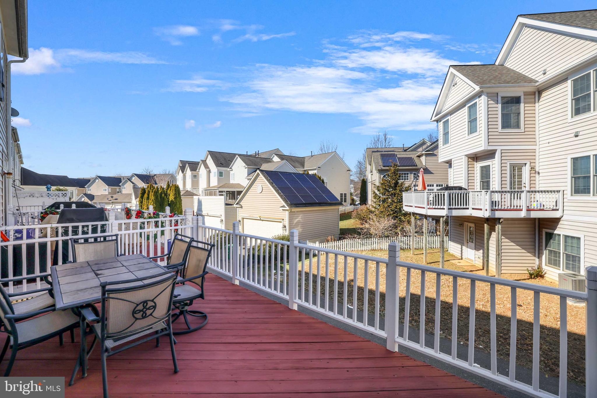 LAKELANDS - Residential Lease