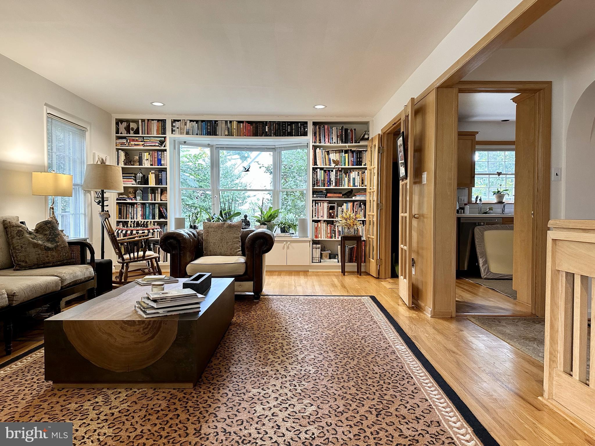 WOODHAVEN - Residential Lease