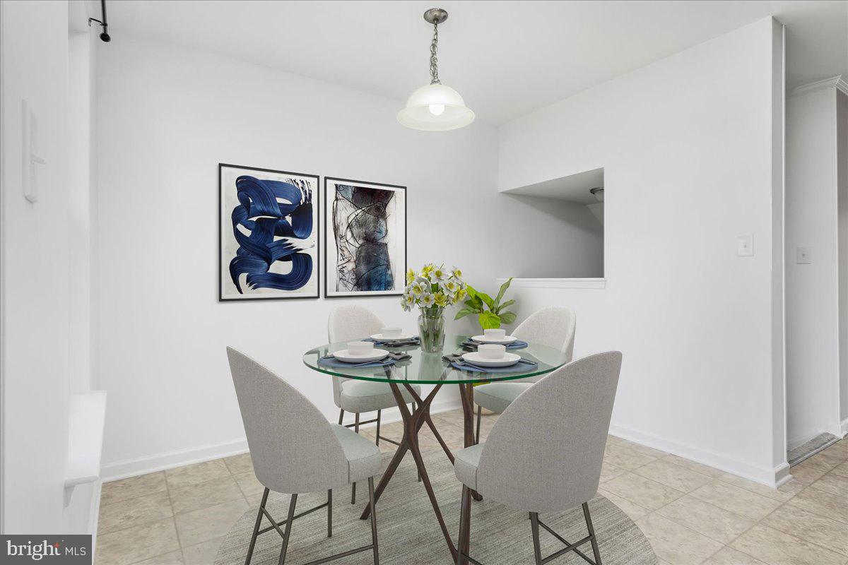 RIVERSIDE VILLAGES - Residential