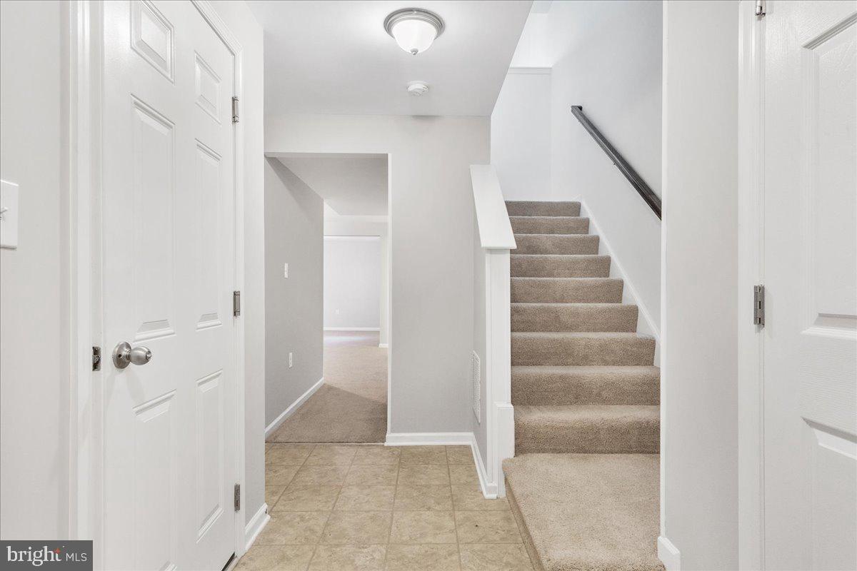 RIVERSIDE VILLAGES - Residential