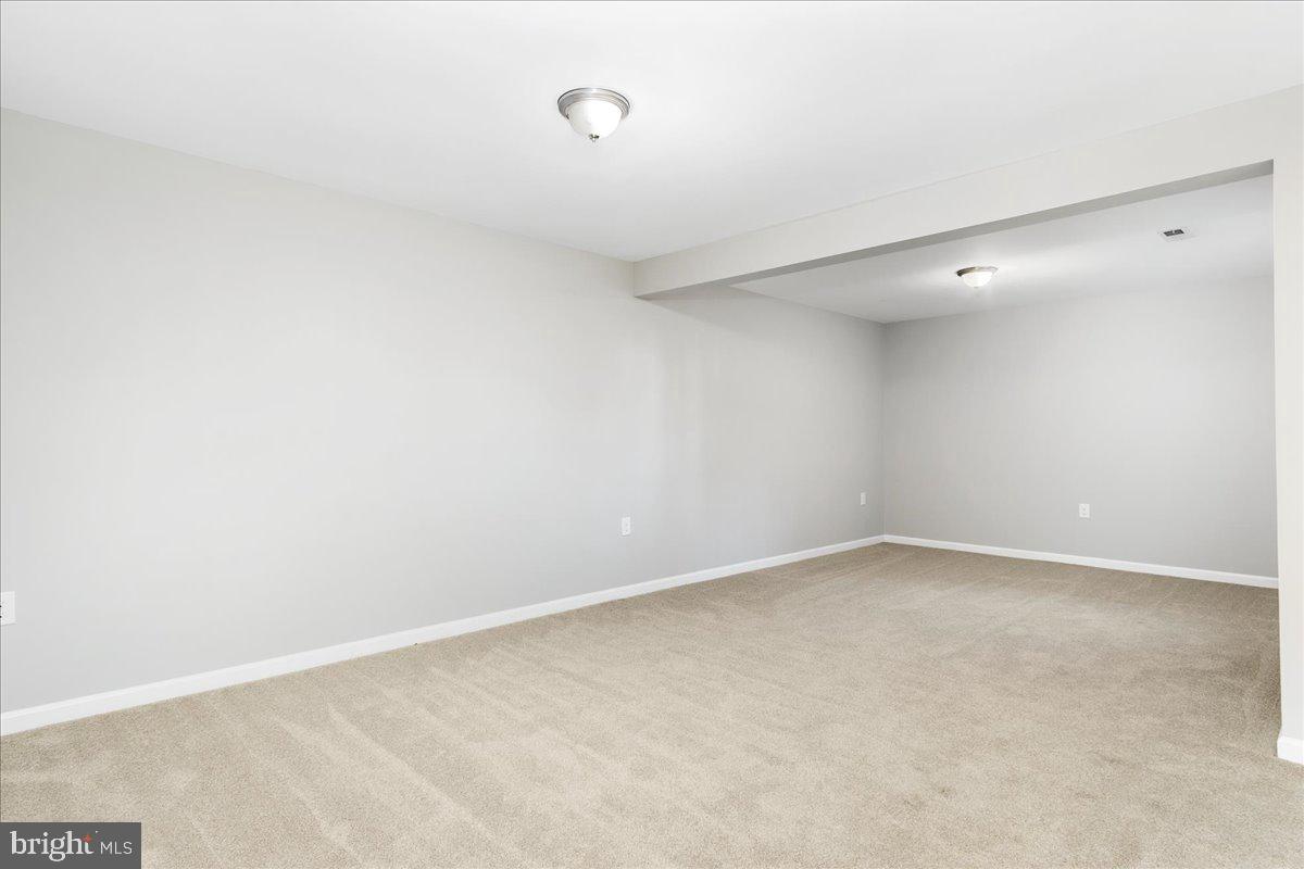 RIVERSIDE VILLAGES - Residential