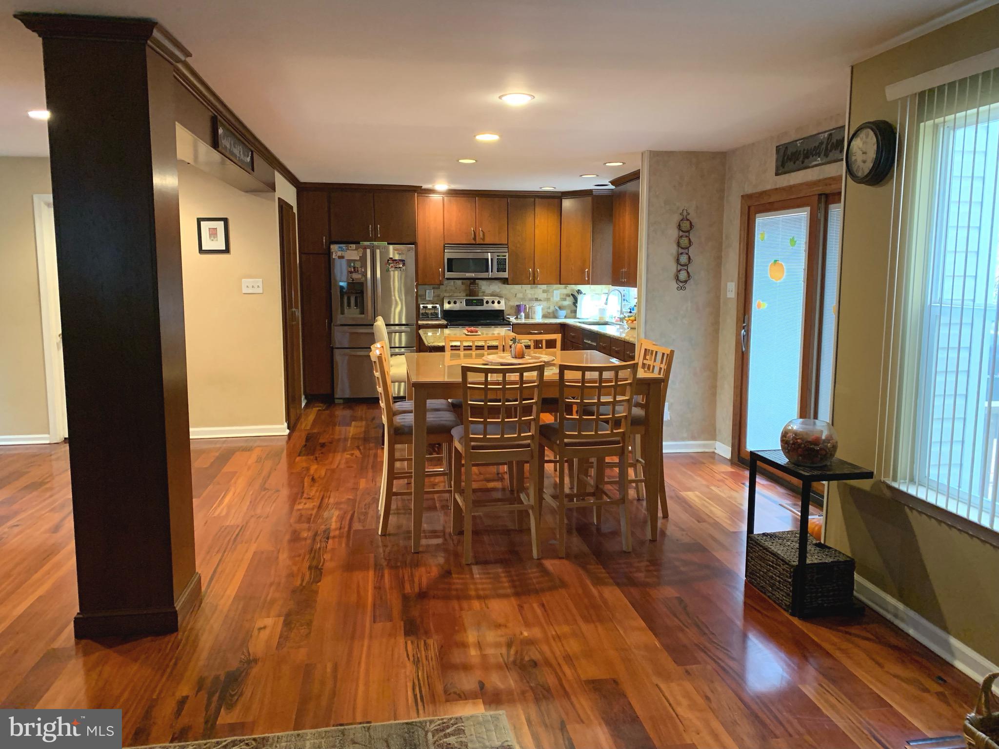 HIDDEN CREEK - Residential