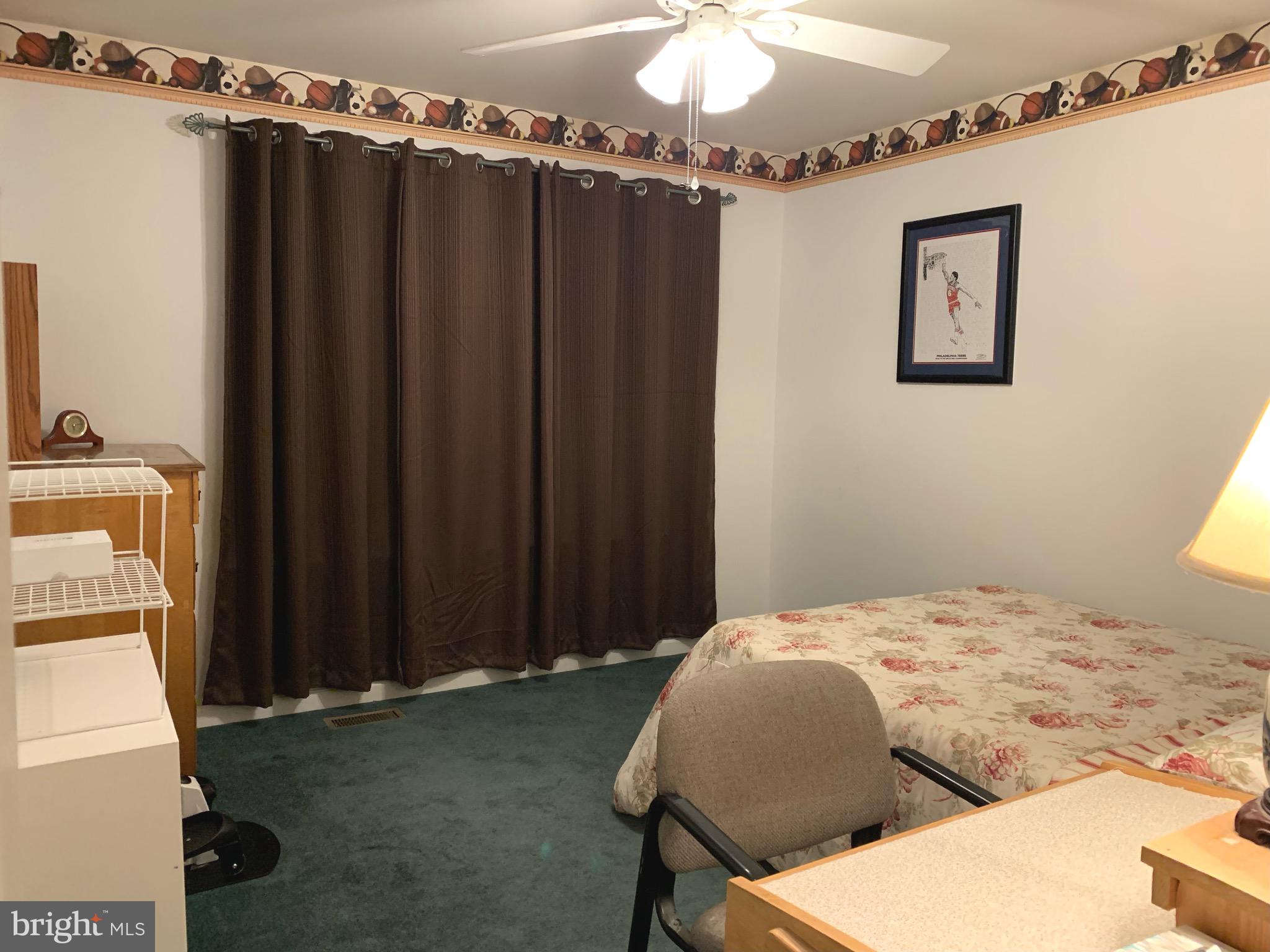 HIDDEN CREEK - Residential