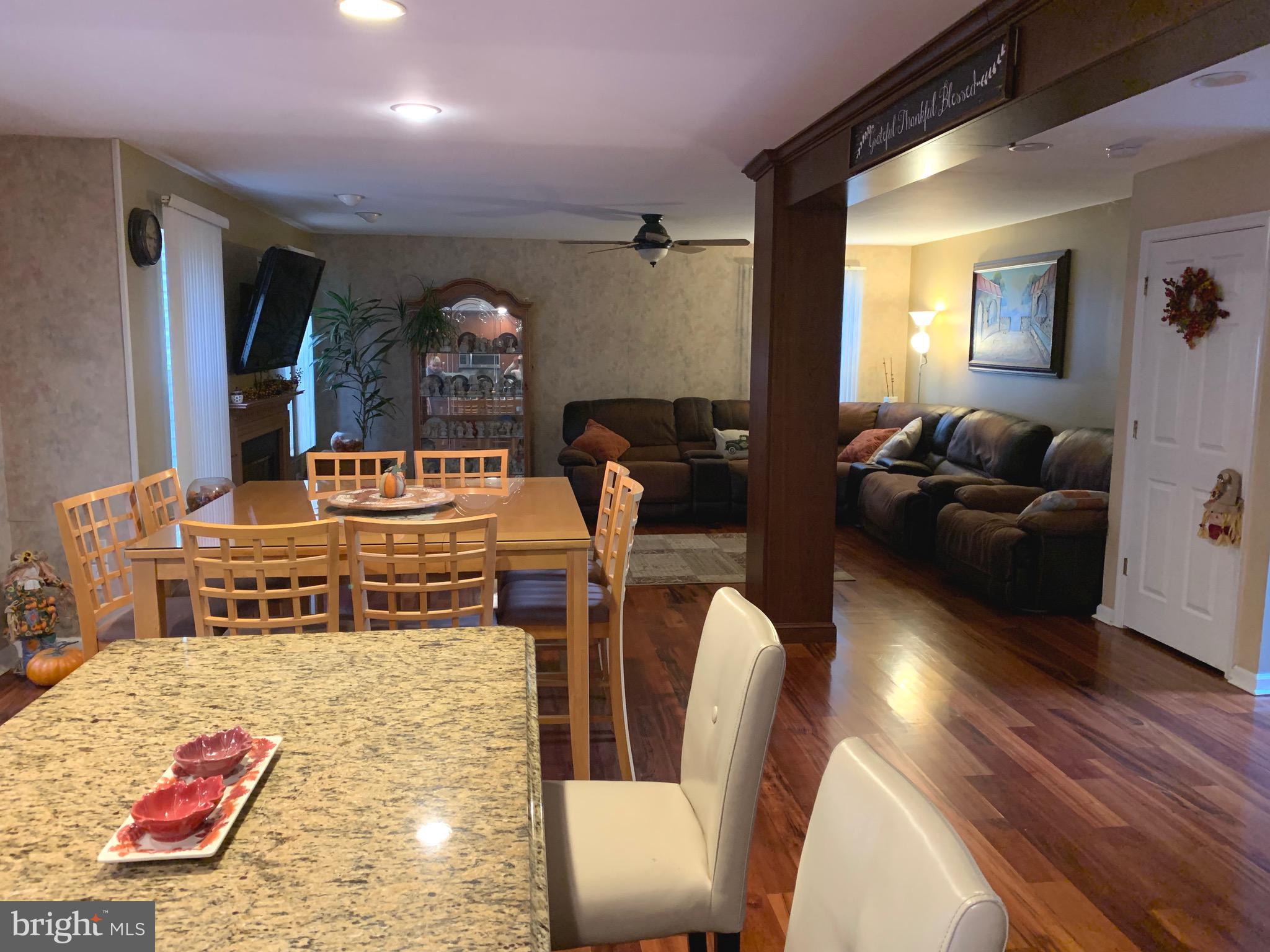 HIDDEN CREEK - Residential