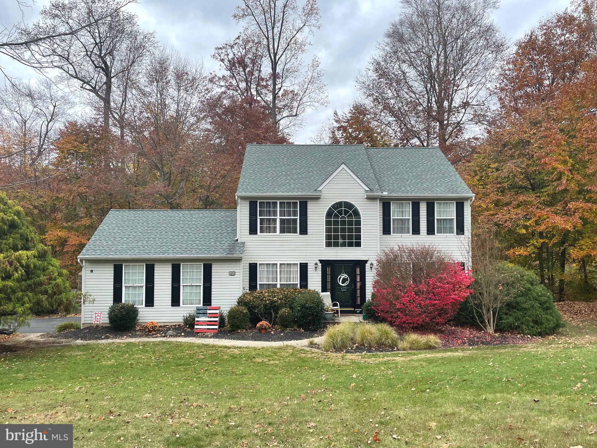 HIDDEN CREEK - Residential