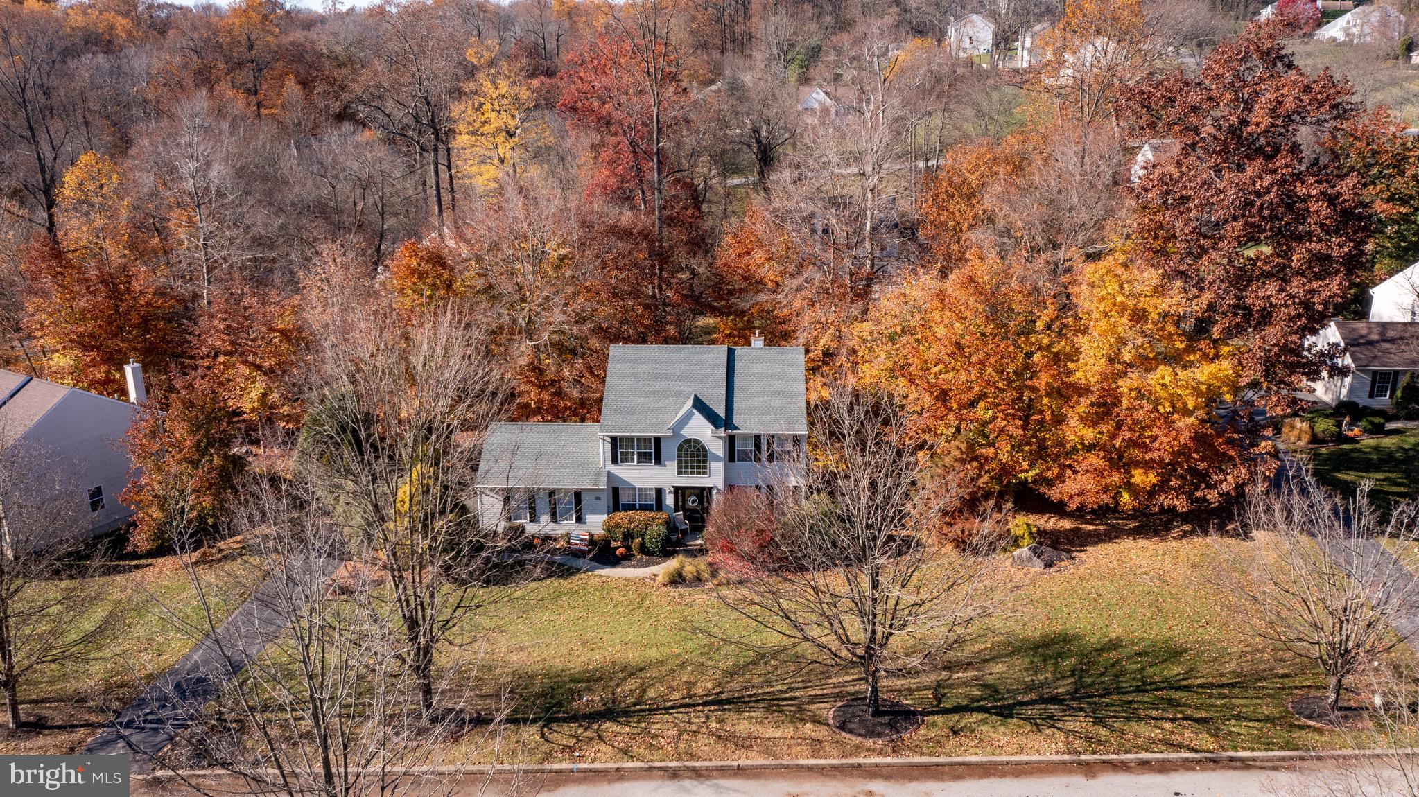 HIDDEN CREEK - Residential